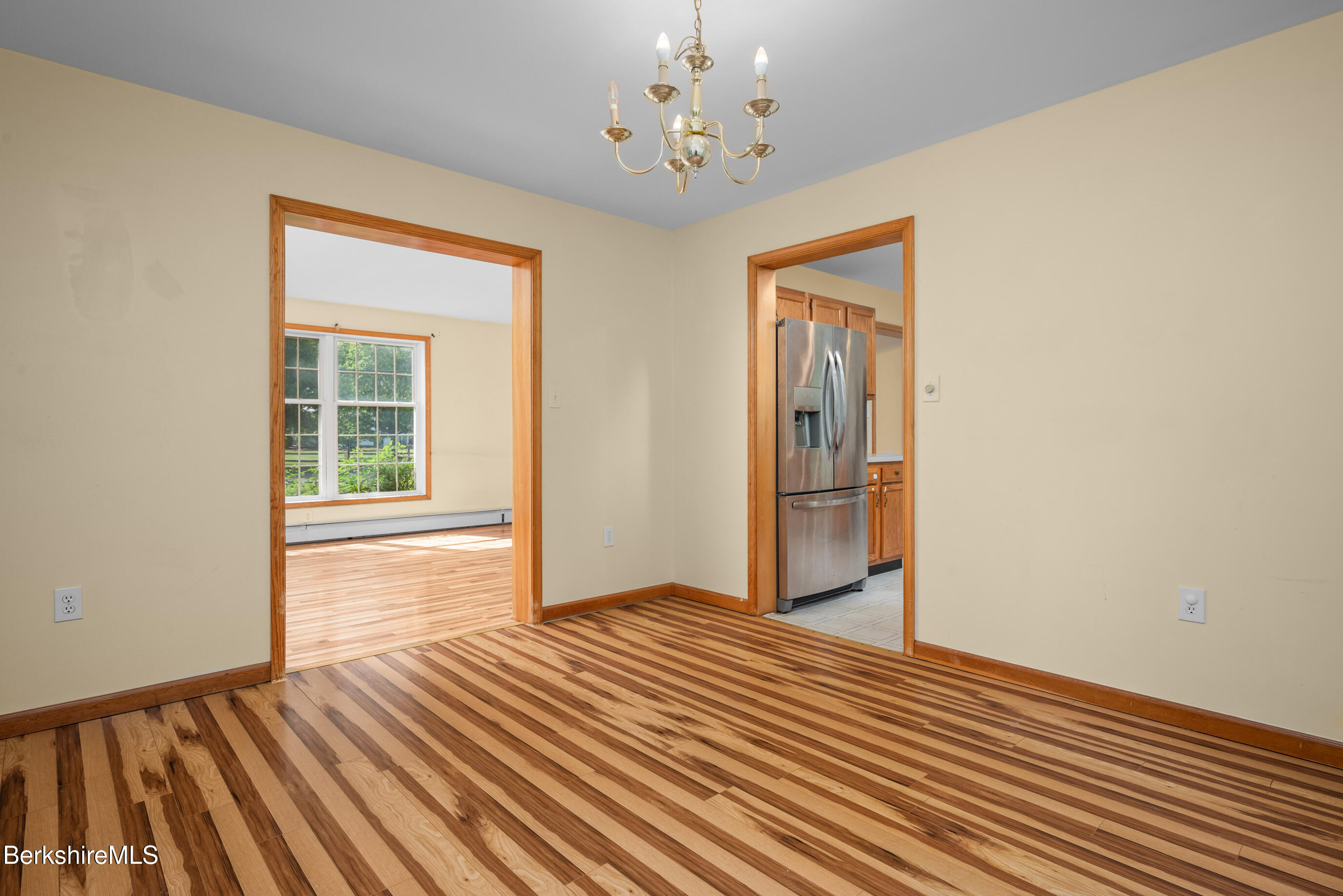518 Water St, Williamstown, Massachusetts image 15