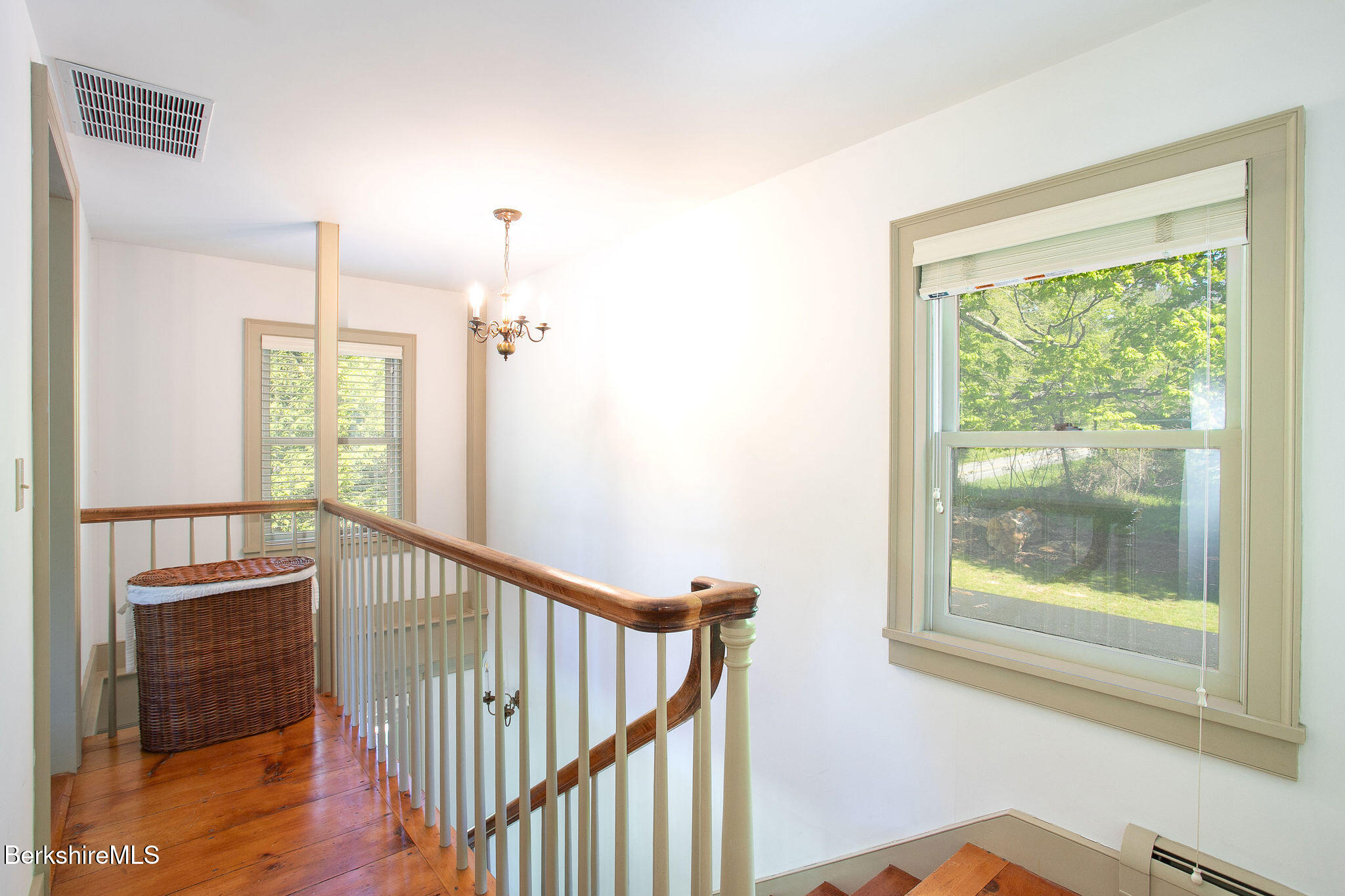 279 Great Barrington Rd, West Stockbridge, Massachusetts image 28