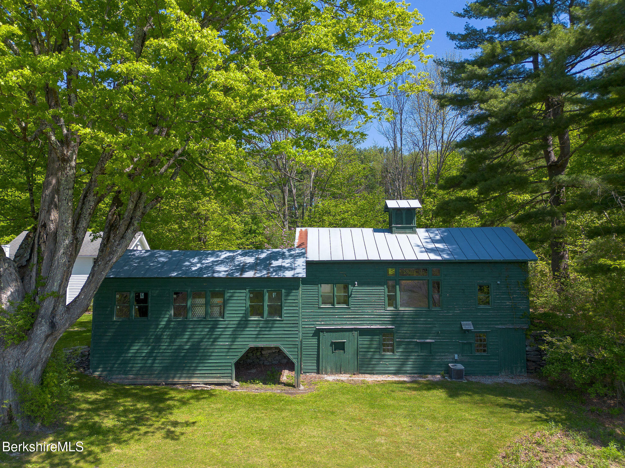 279 Great Barrington Rd, West Stockbridge, Massachusetts image 45
