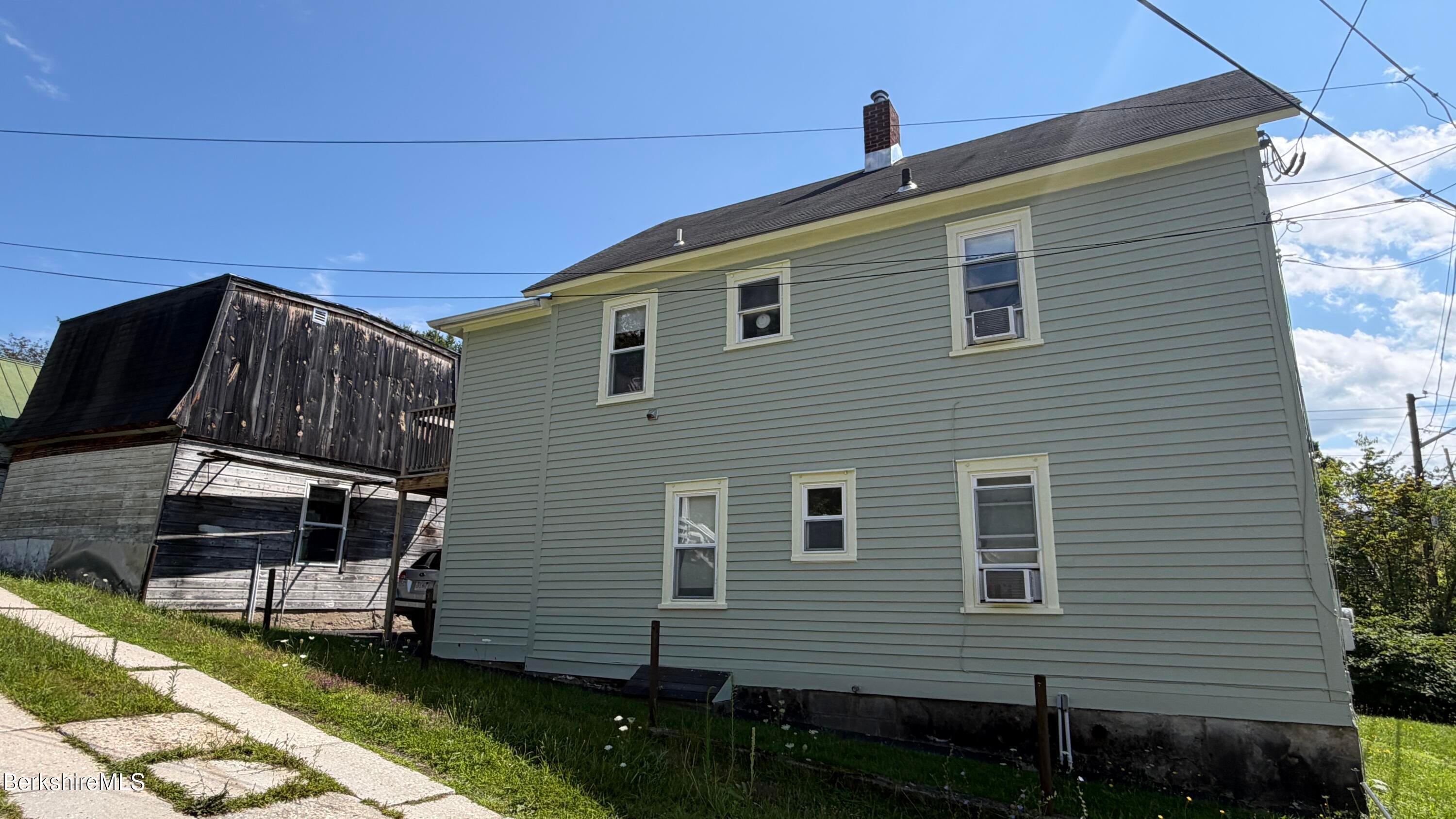 5 Richmond Ln