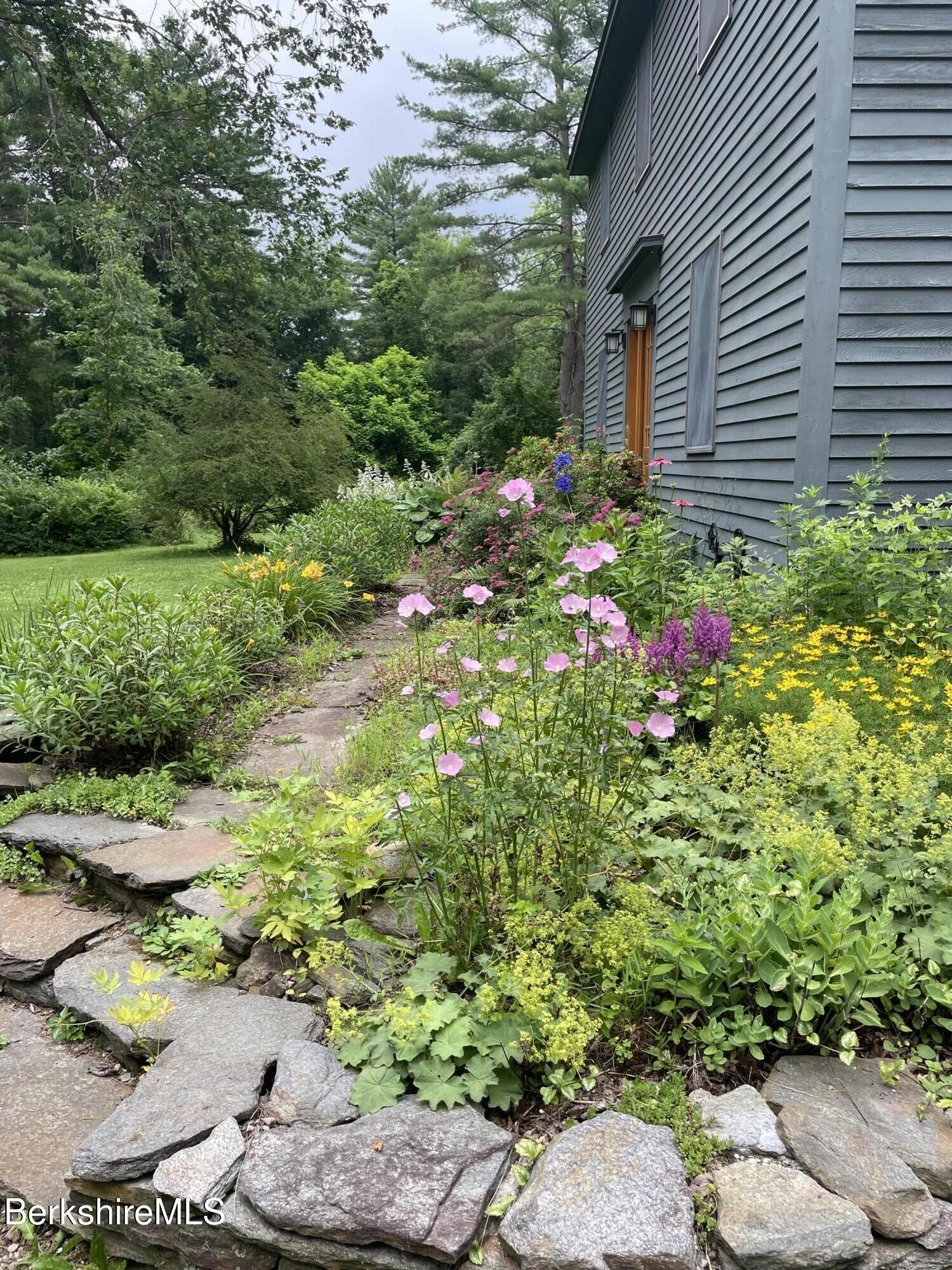 126 Christian Hill Rd, Great Barrington, Massachusetts image 2