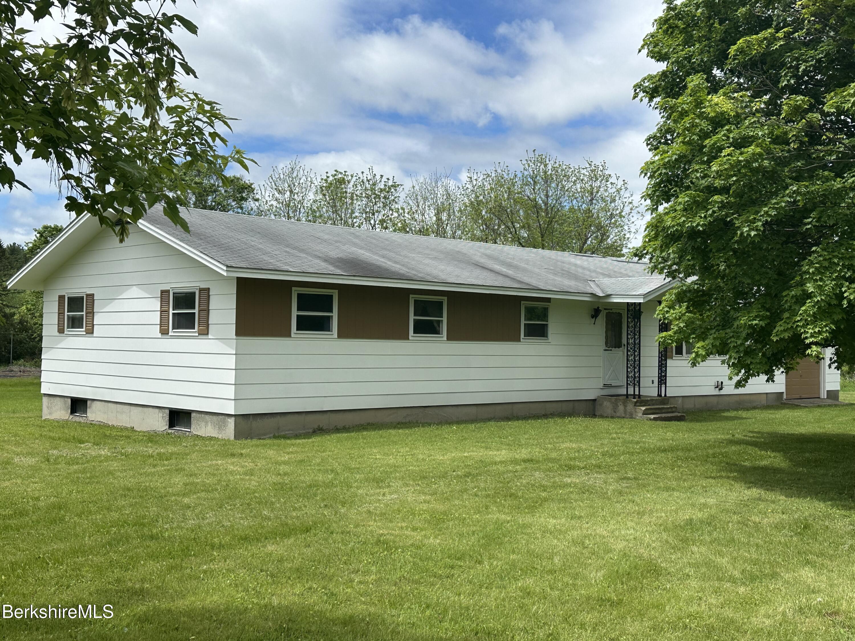 4283 Ccrt 9 Ext, New Lebanon, New York image 3