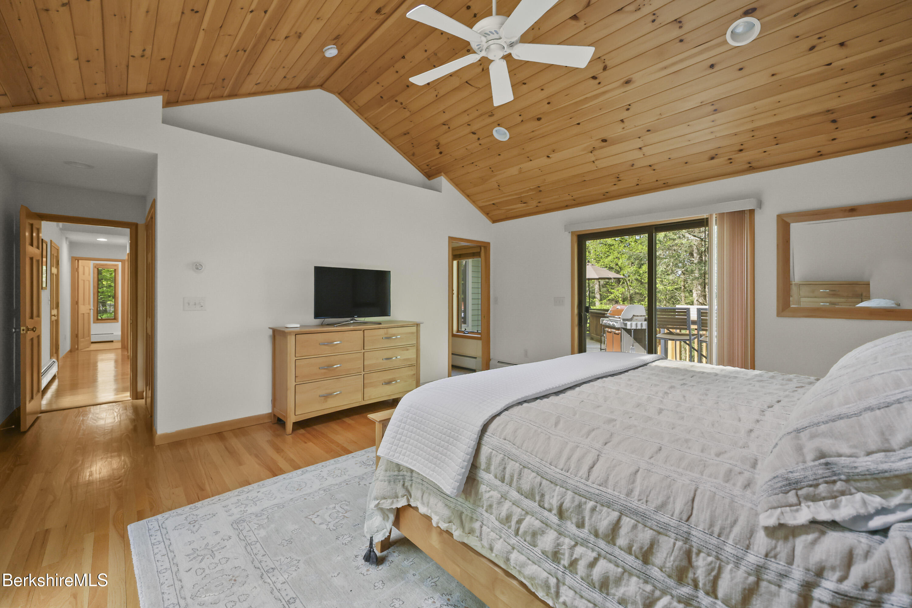85 Sugar House Rd, Otis, Massachusetts image 18