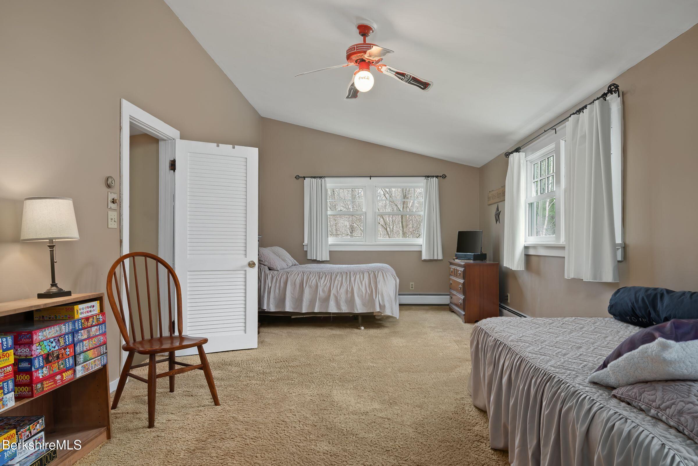 924 Henderson Rd, Williamstown, Massachusetts image 28