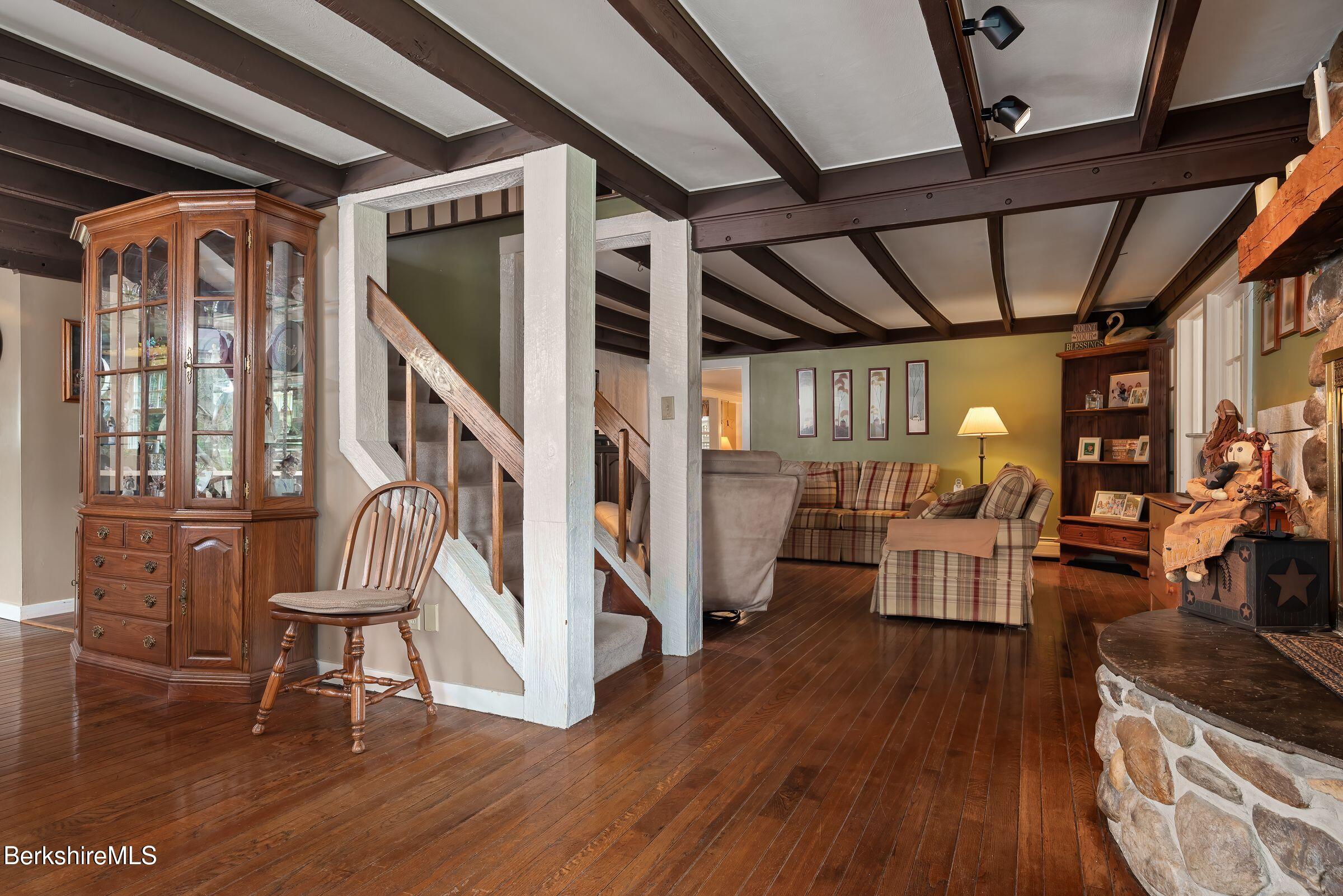 924 Henderson Rd, Williamstown, Massachusetts image 19