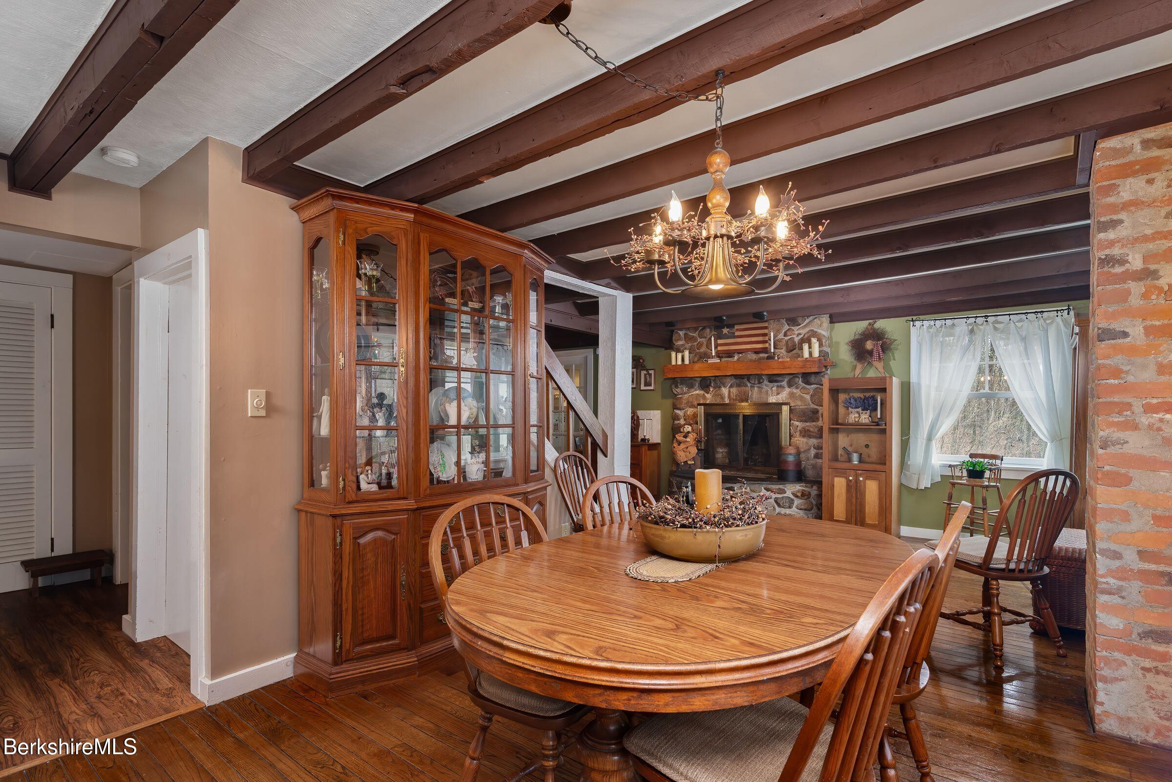 924 Henderson Rd, Williamstown, Massachusetts image 16