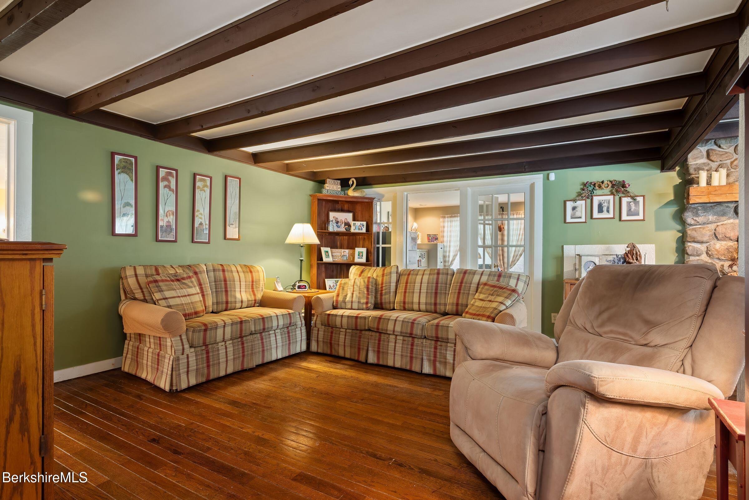 924 Henderson Rd, Williamstown, Massachusetts image 21