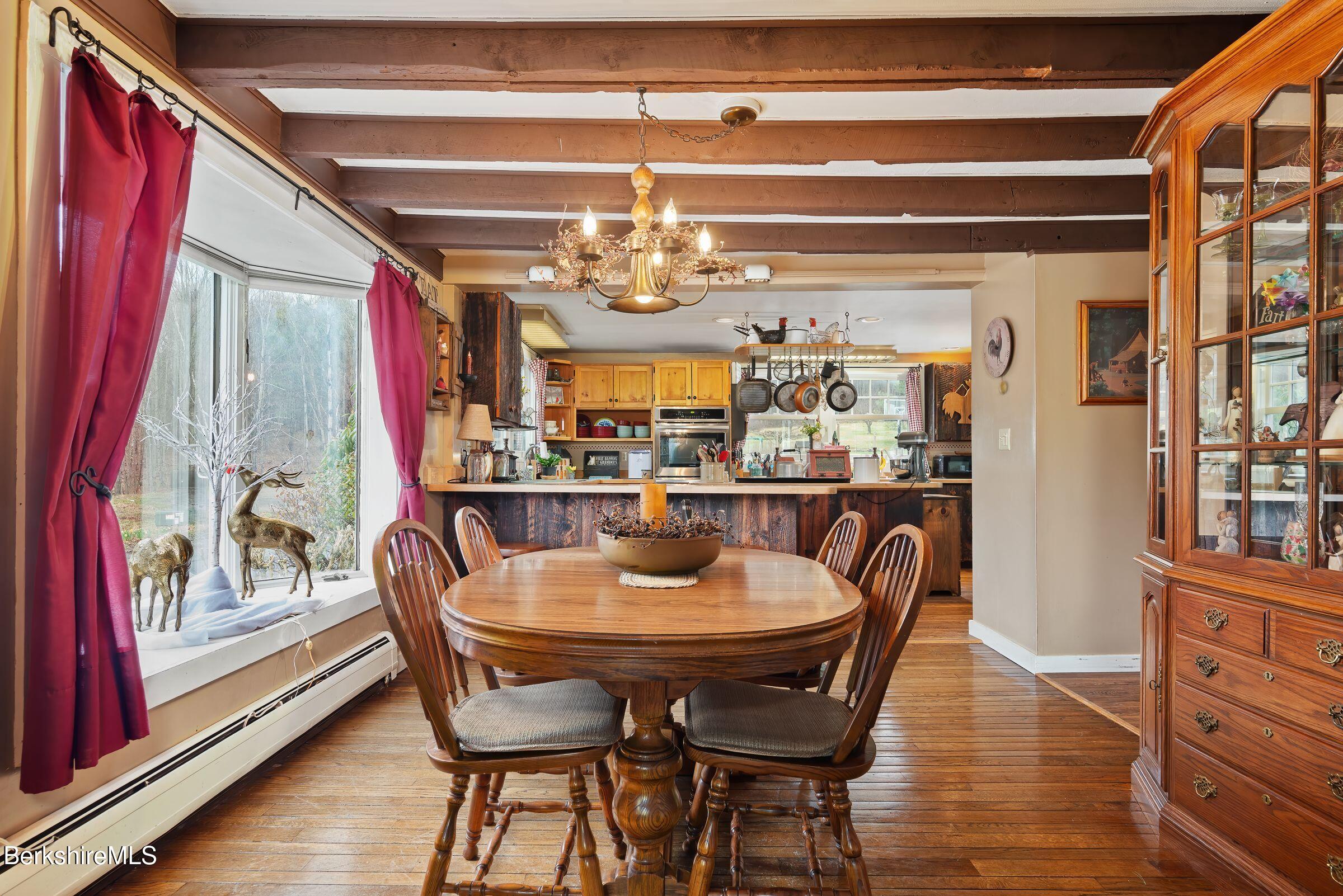 924 Henderson Rd, Williamstown, Massachusetts image 15