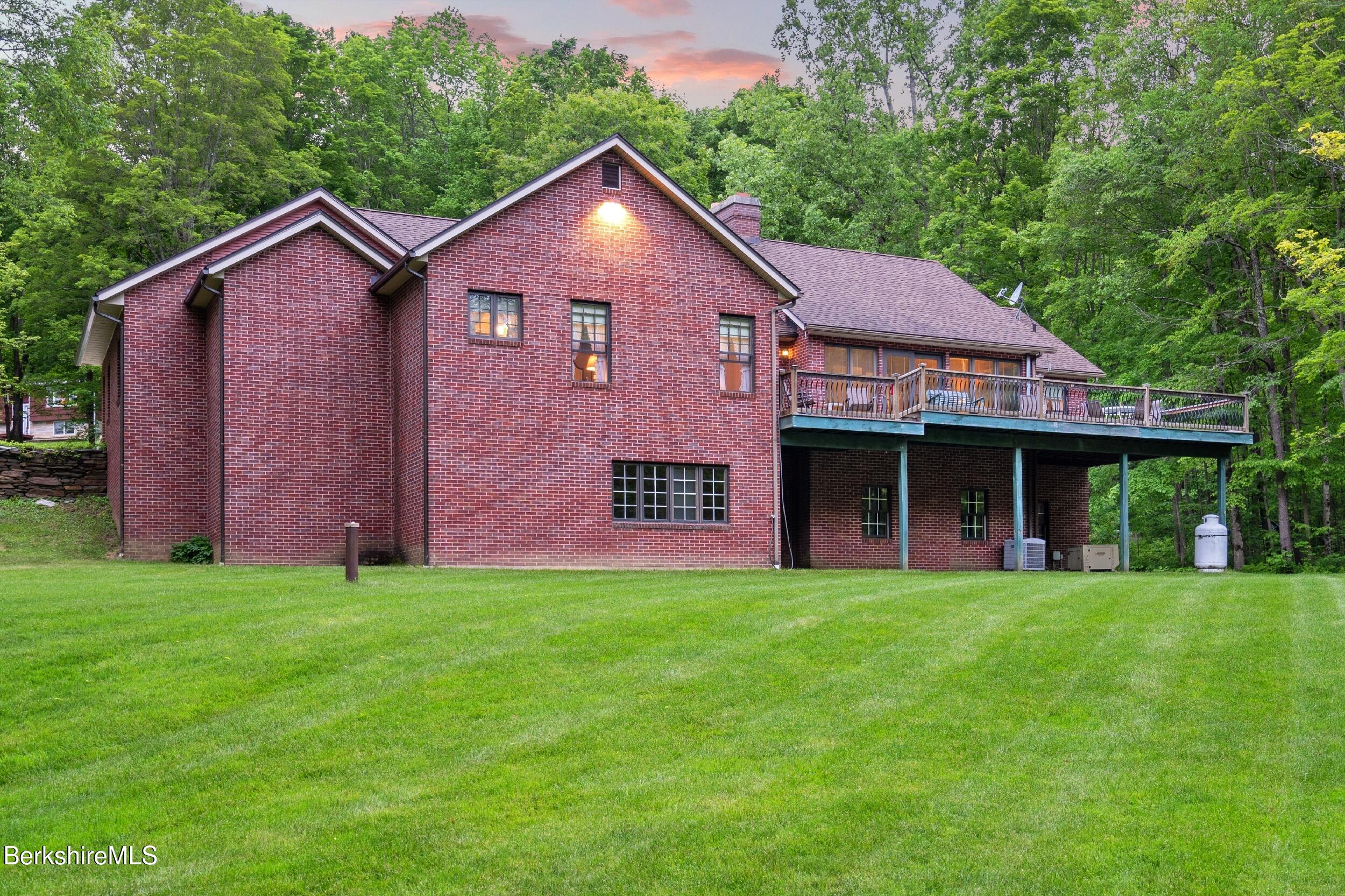 5 Victoria Ln, Lanesborough, Massachusetts image 12