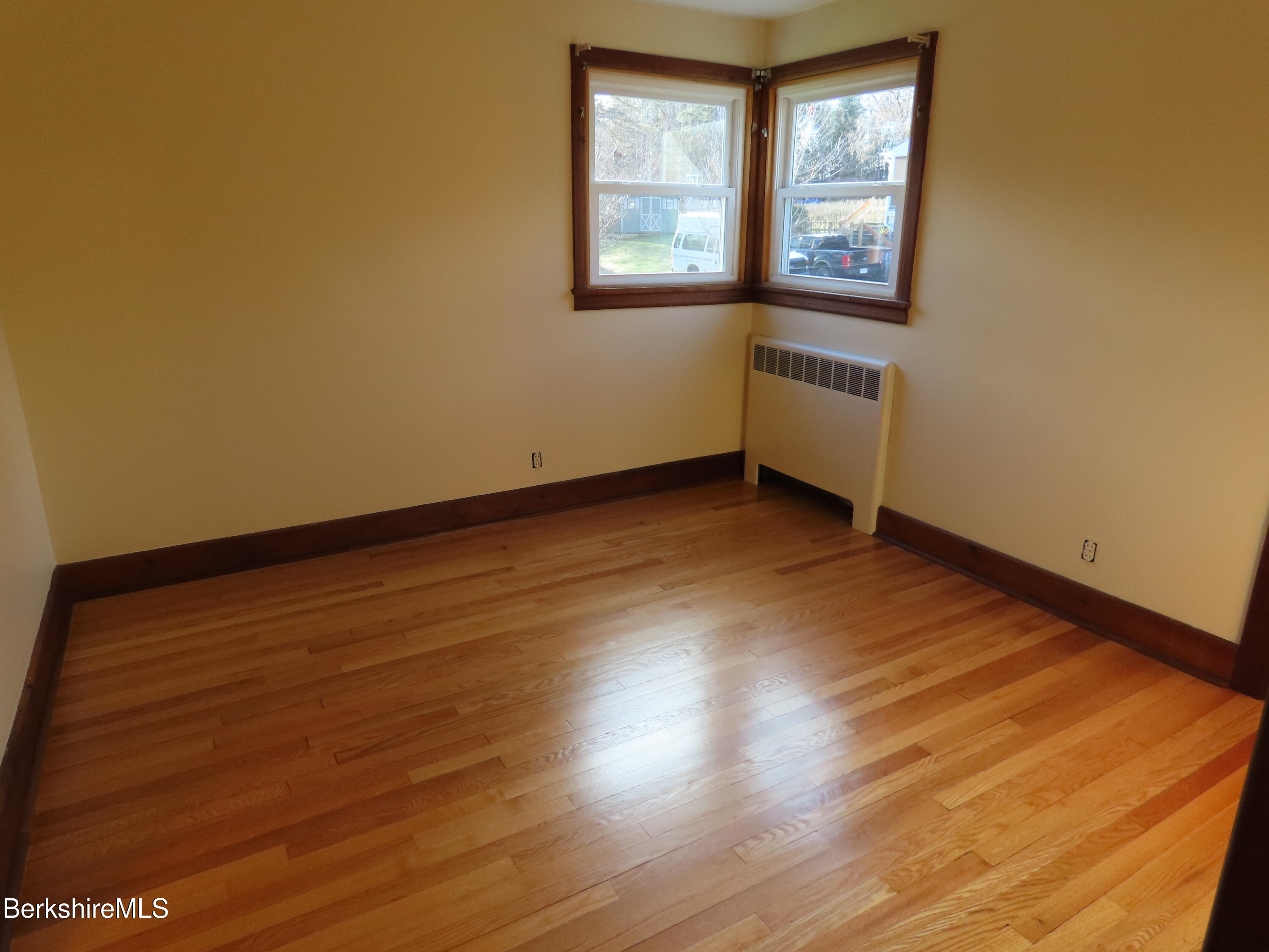 236 Summer St, Lanesborough, Massachusetts image 48