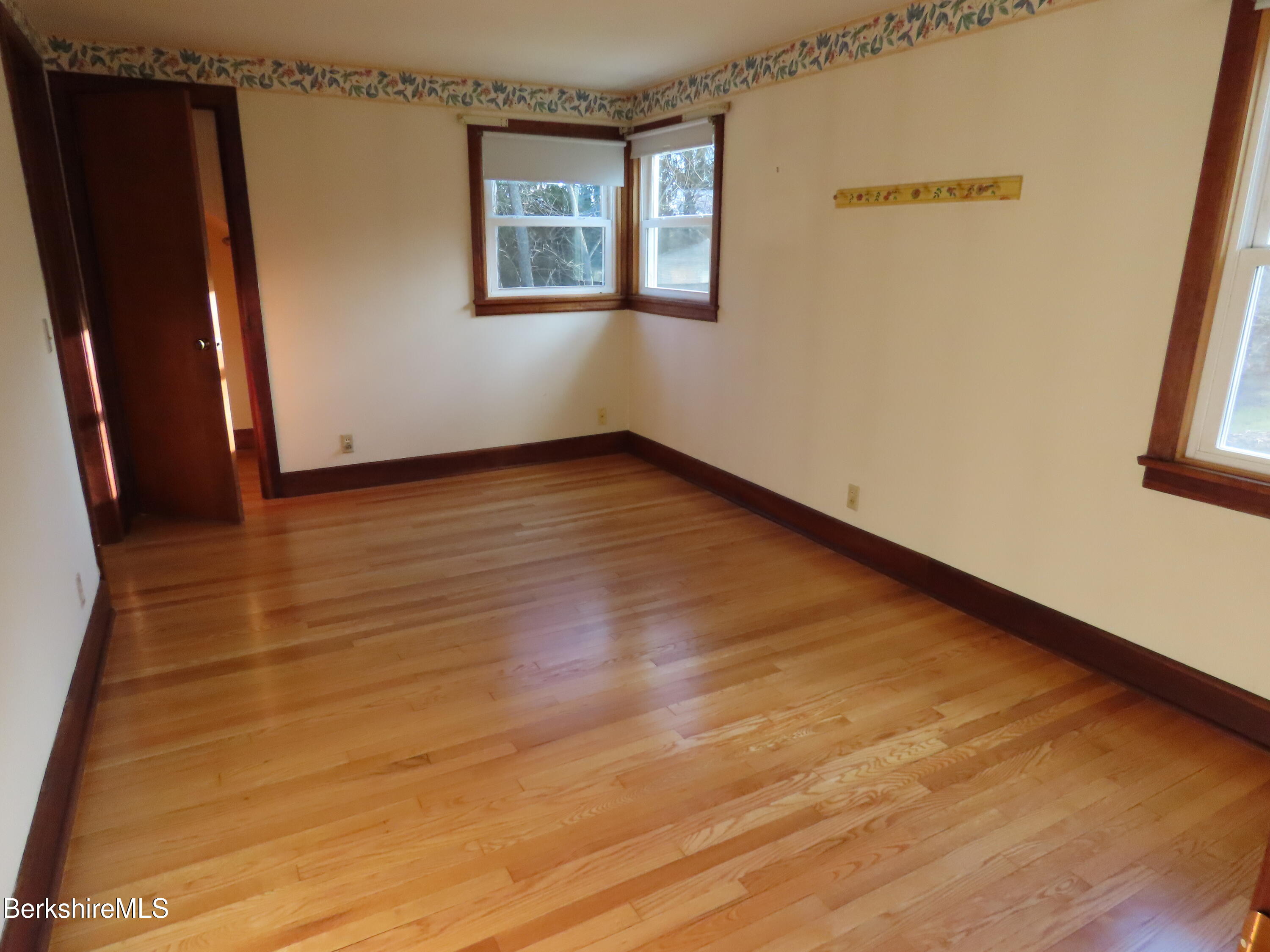 236 Summer St, Lanesborough, Massachusetts image 50