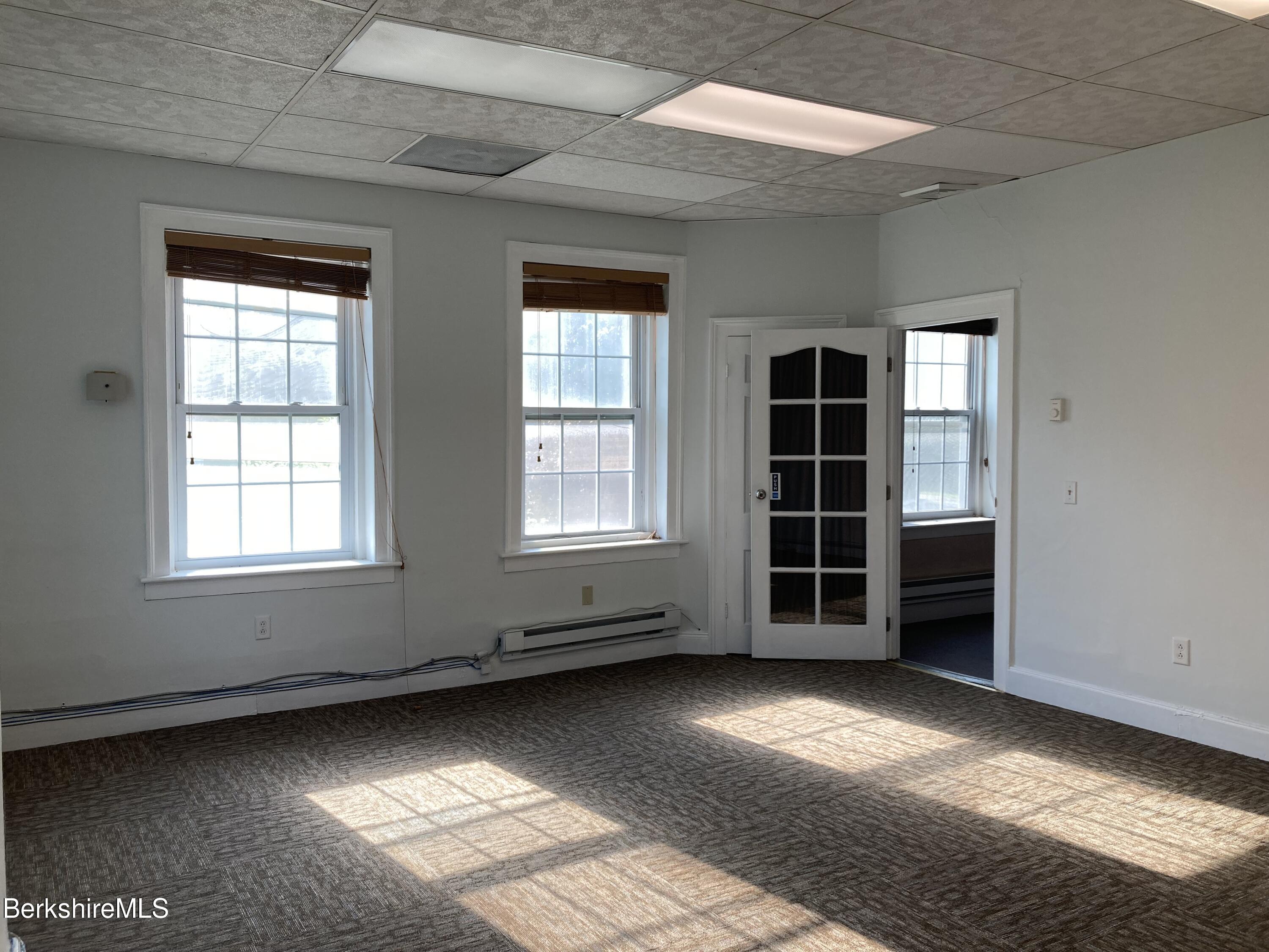 Pittsfield, Massachusetts 01201, United States, ,Commercial,Active,81035