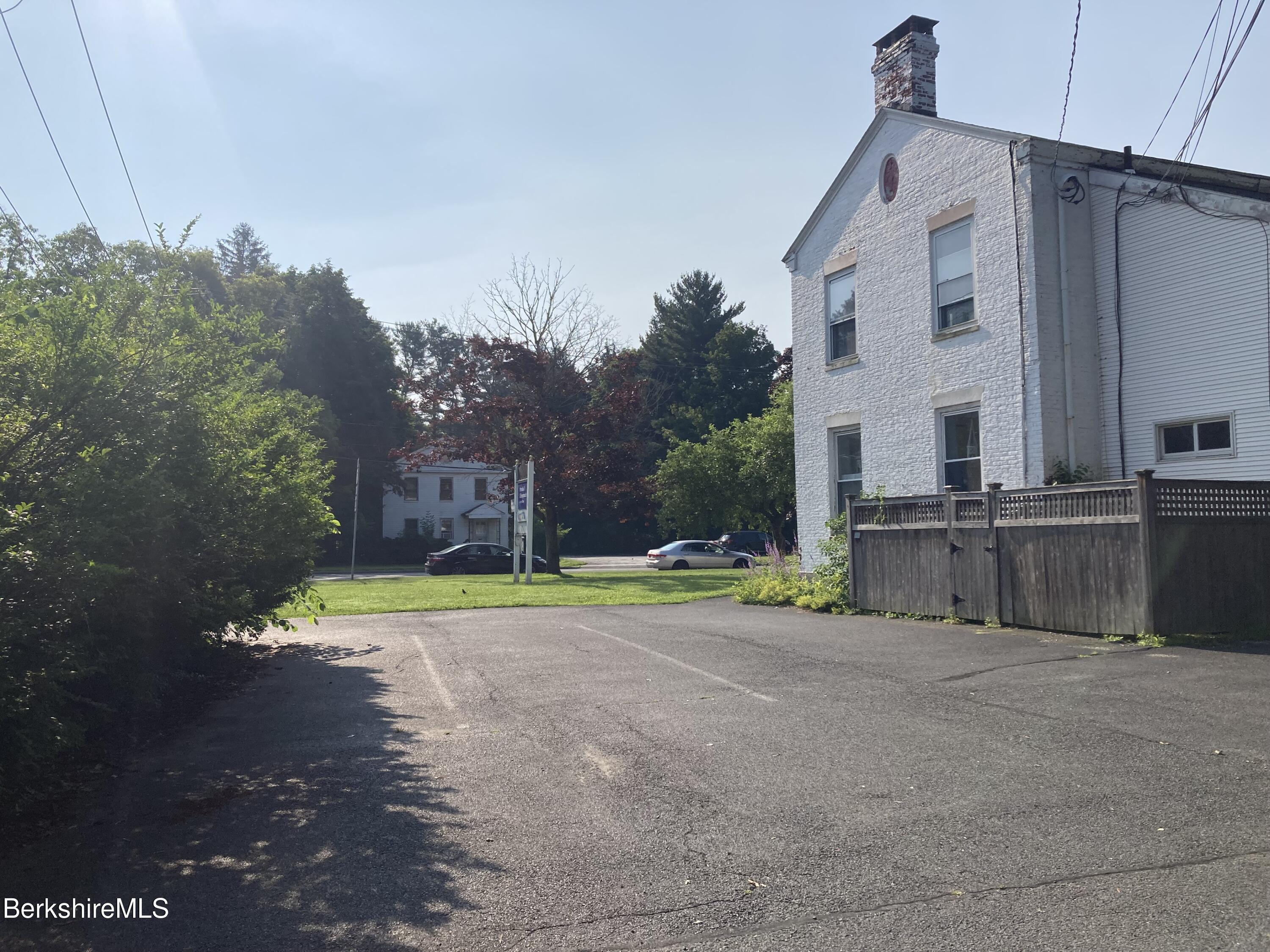 Pittsfield, Massachusetts 01201, United States, ,Commercial,Active,81035