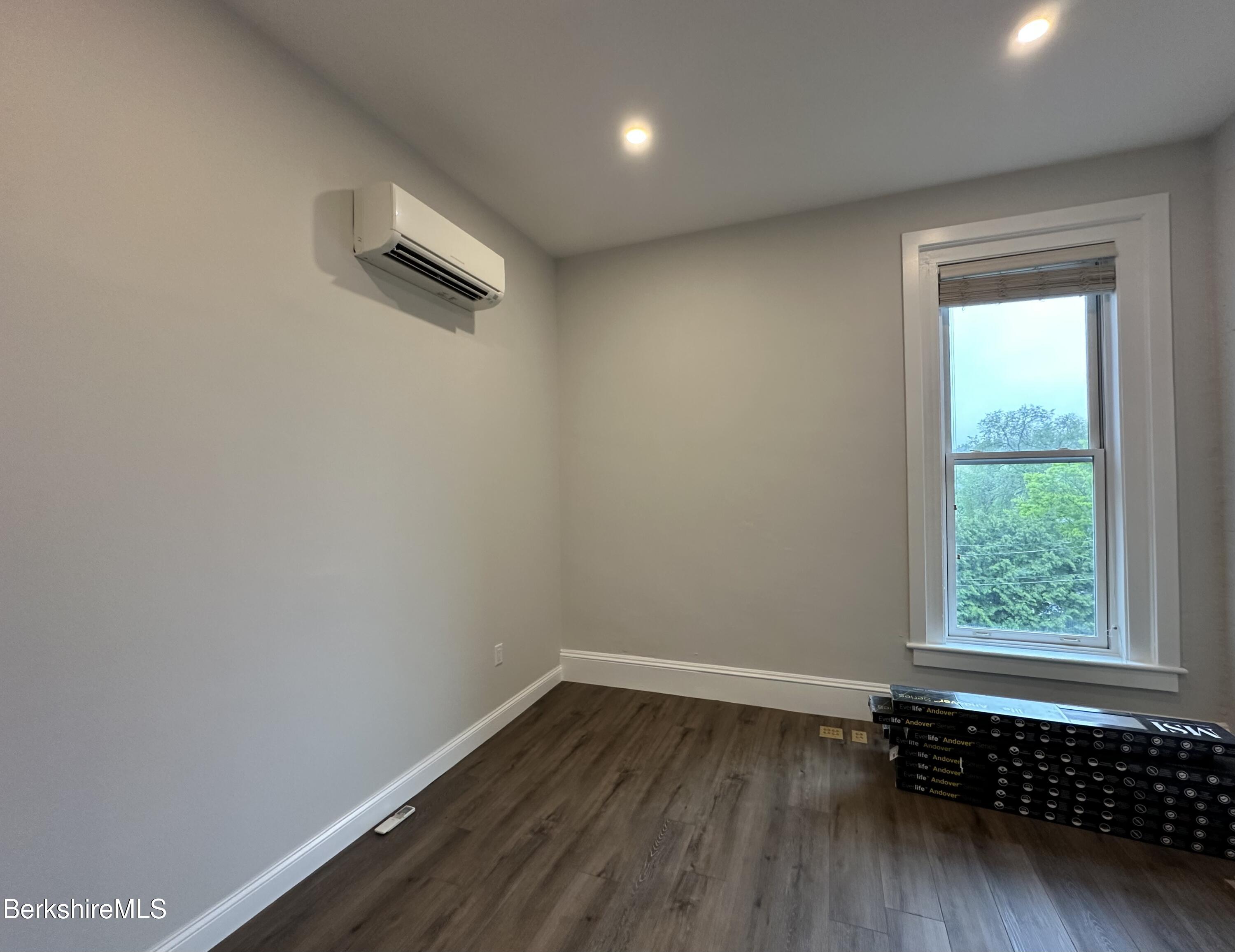 281 Main St #2 C, Great Barrington, Massachusetts image 14