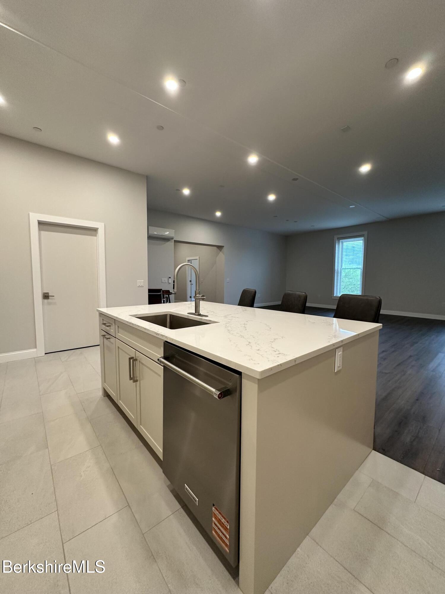 281 Main St #2 C, Great Barrington, Massachusetts image 8