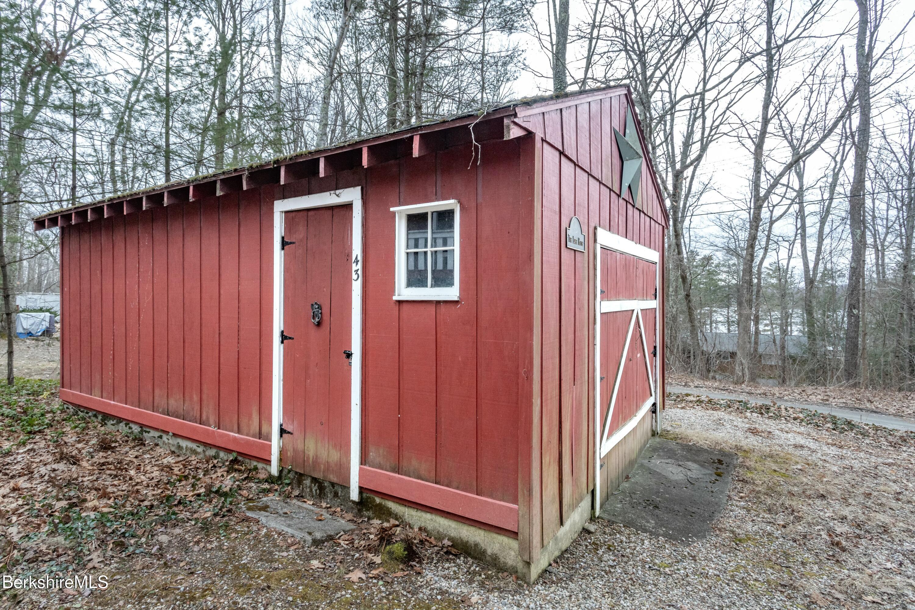 43 South St, Otis, Massachusetts image 33