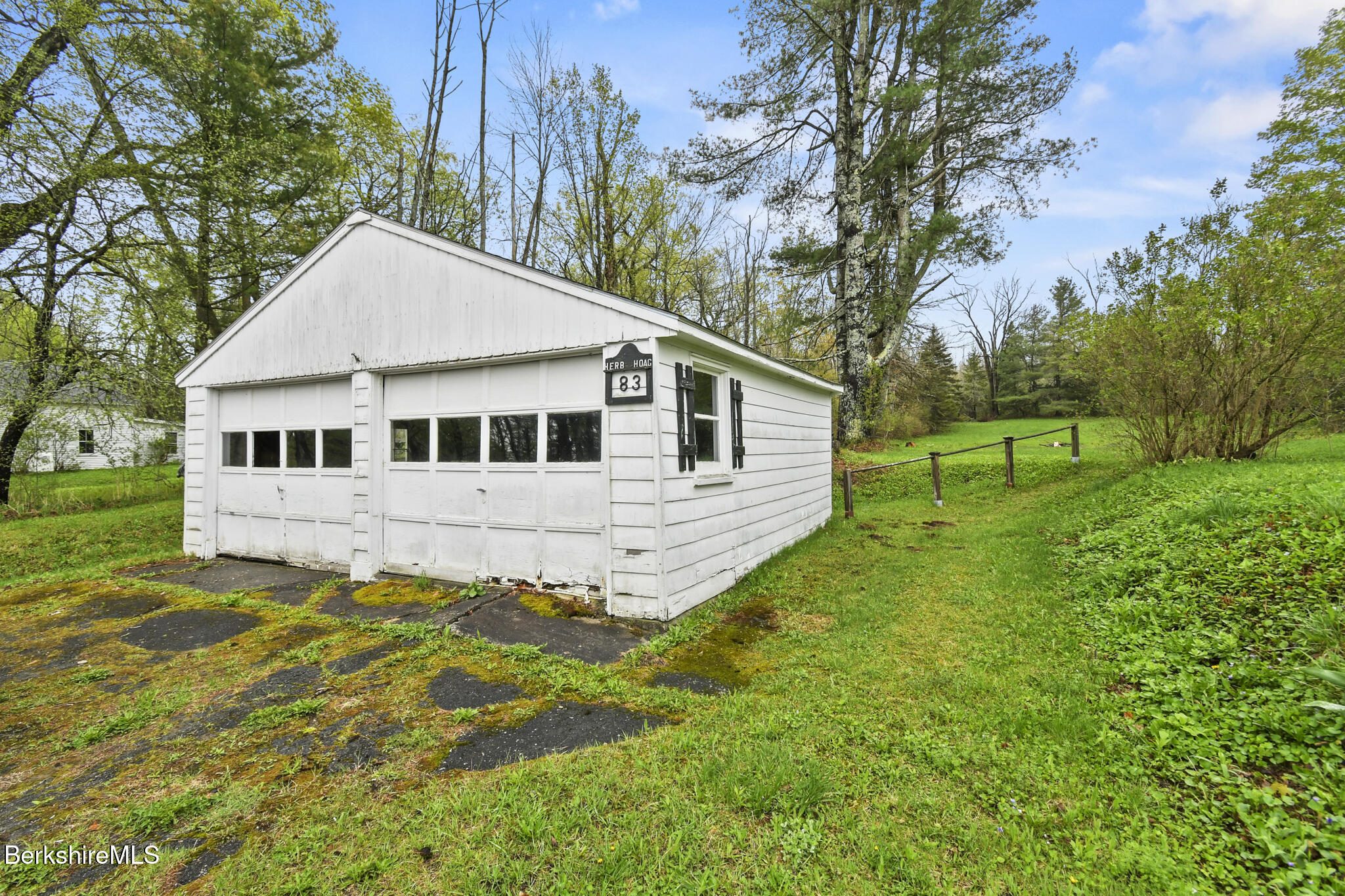 83 Robinson Rd, Hinsdale, Massachusetts image 9