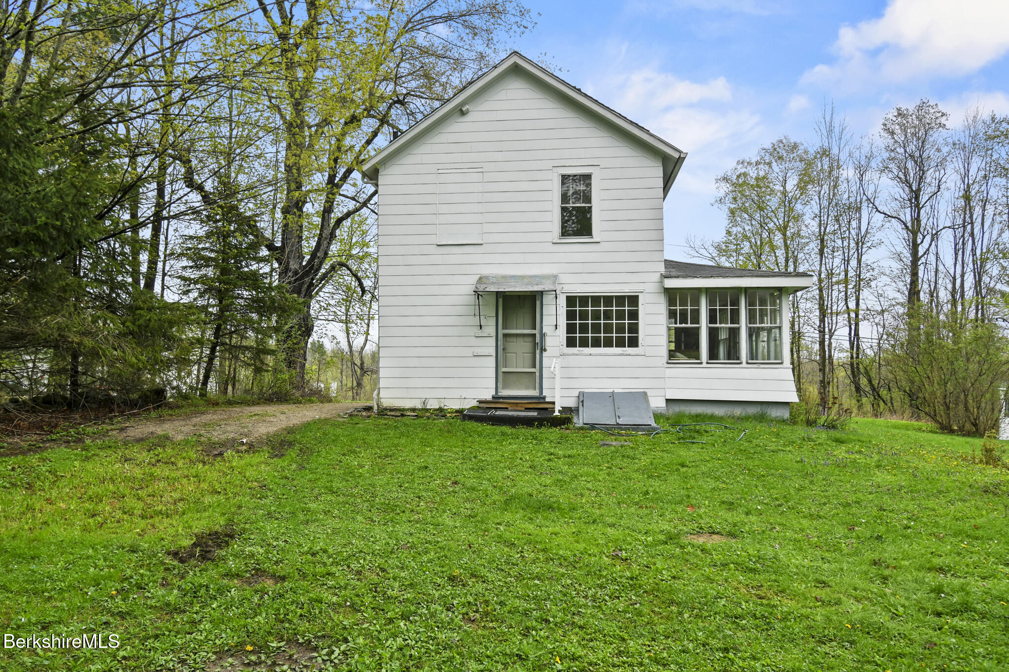 83 Robinson Rd, Hinsdale, Massachusetts image 7