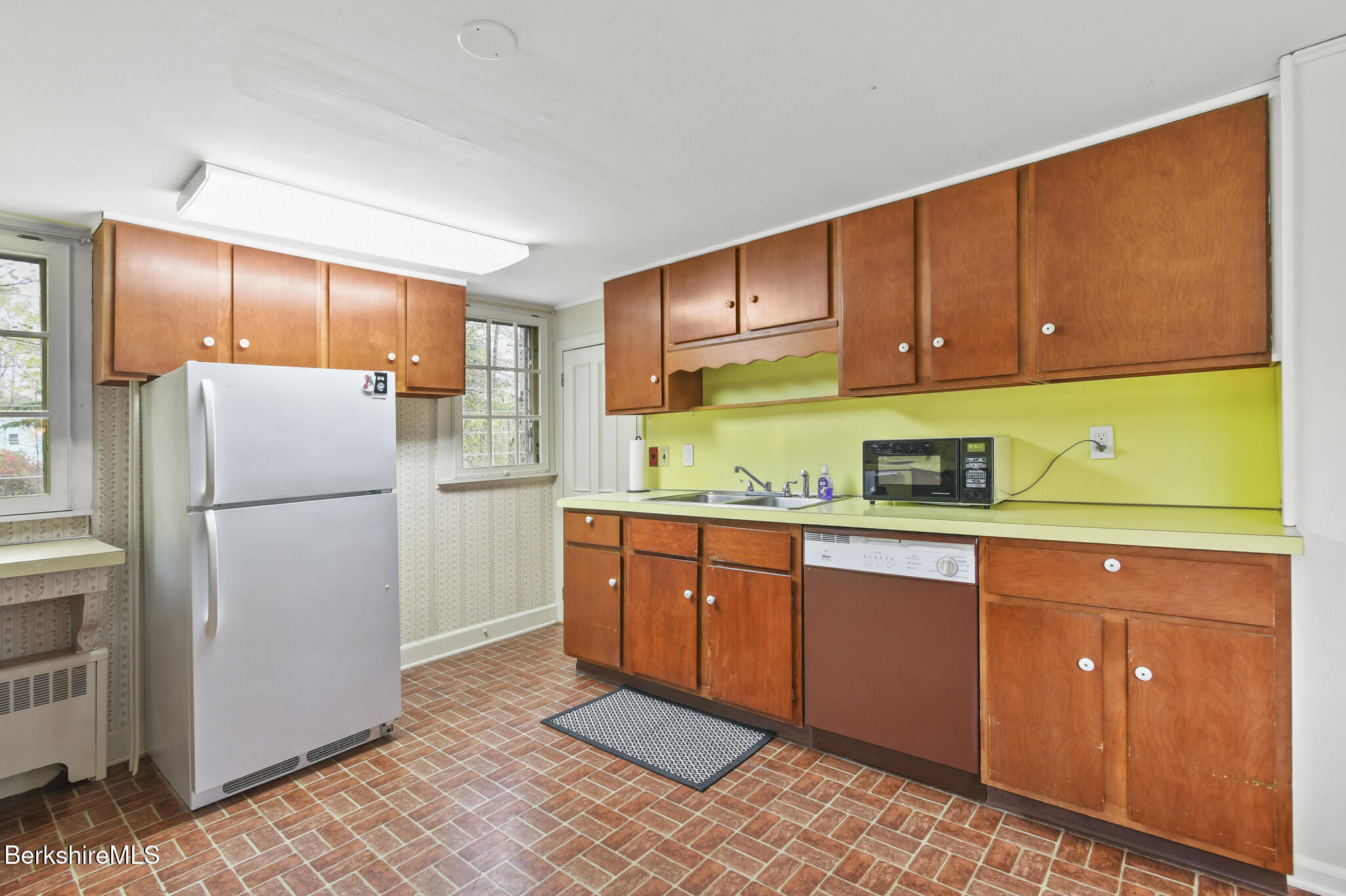 83 Robinson Rd, Hinsdale, Massachusetts image 25