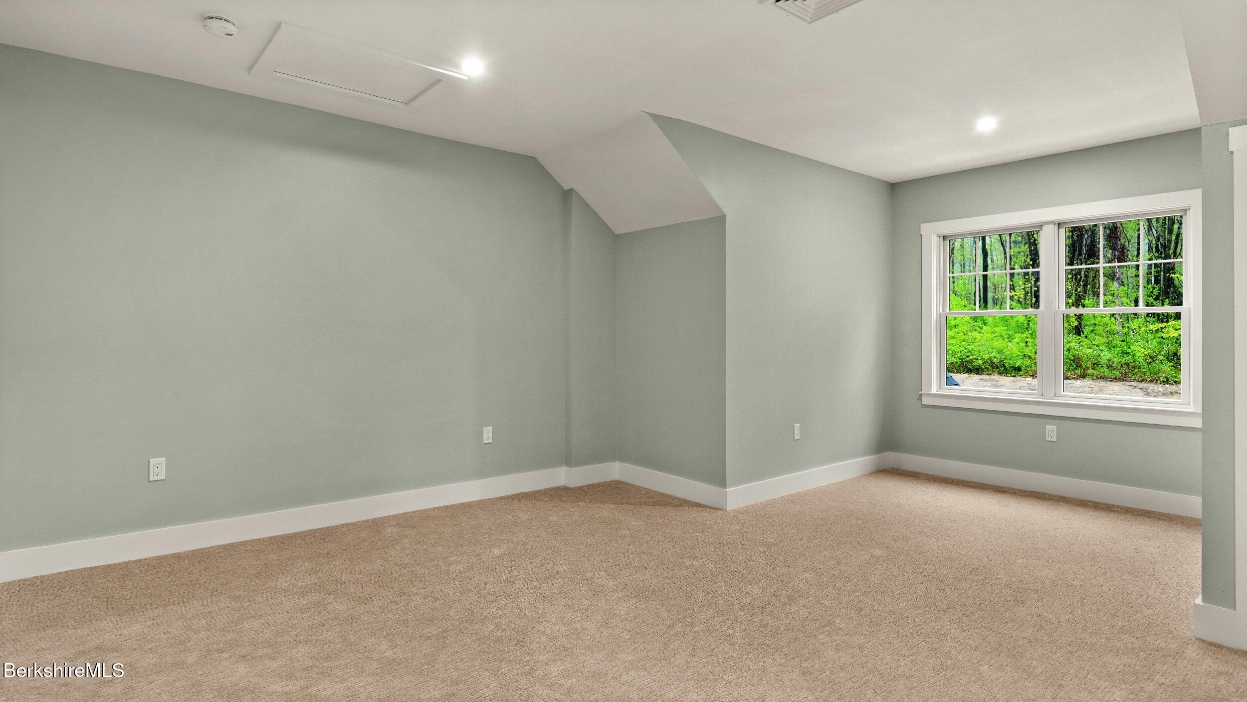 4 Thrushwood Ln, Great Barrington, Massachusetts image 20