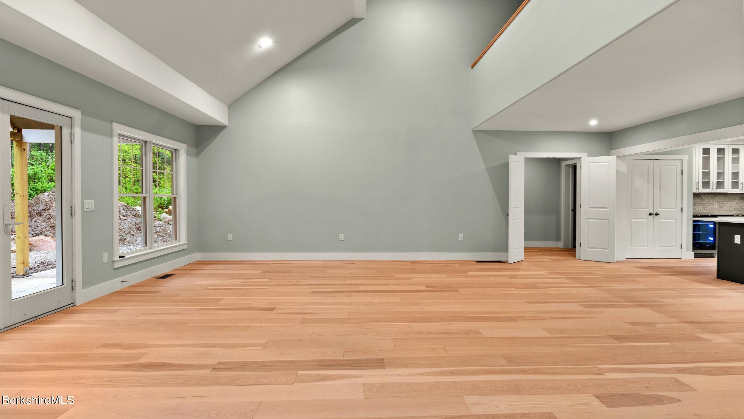 4 Thrushwood Ln, Great Barrington, Massachusetts image 4