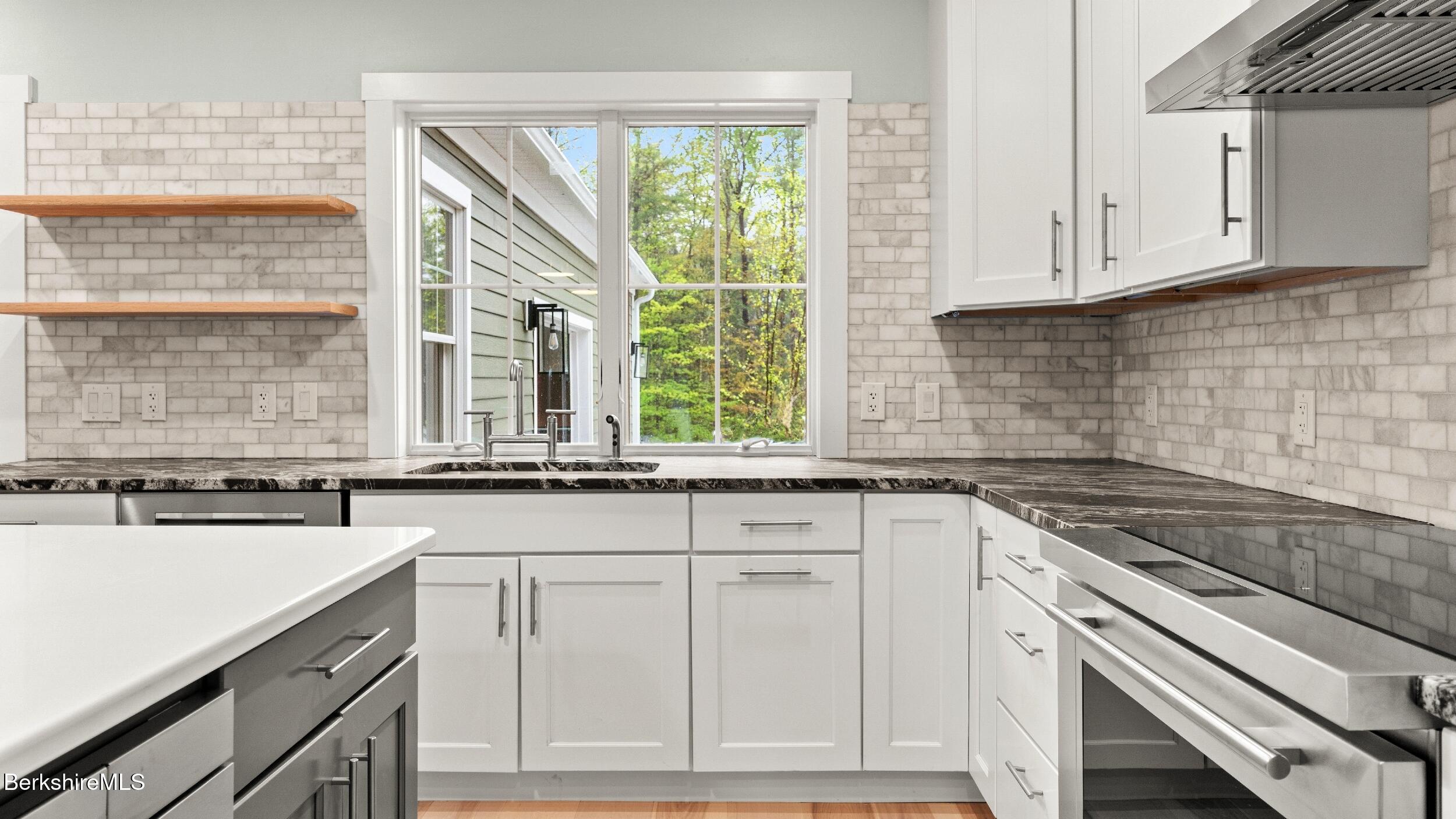 4 Thrushwood Ln, Great Barrington, Massachusetts image 10