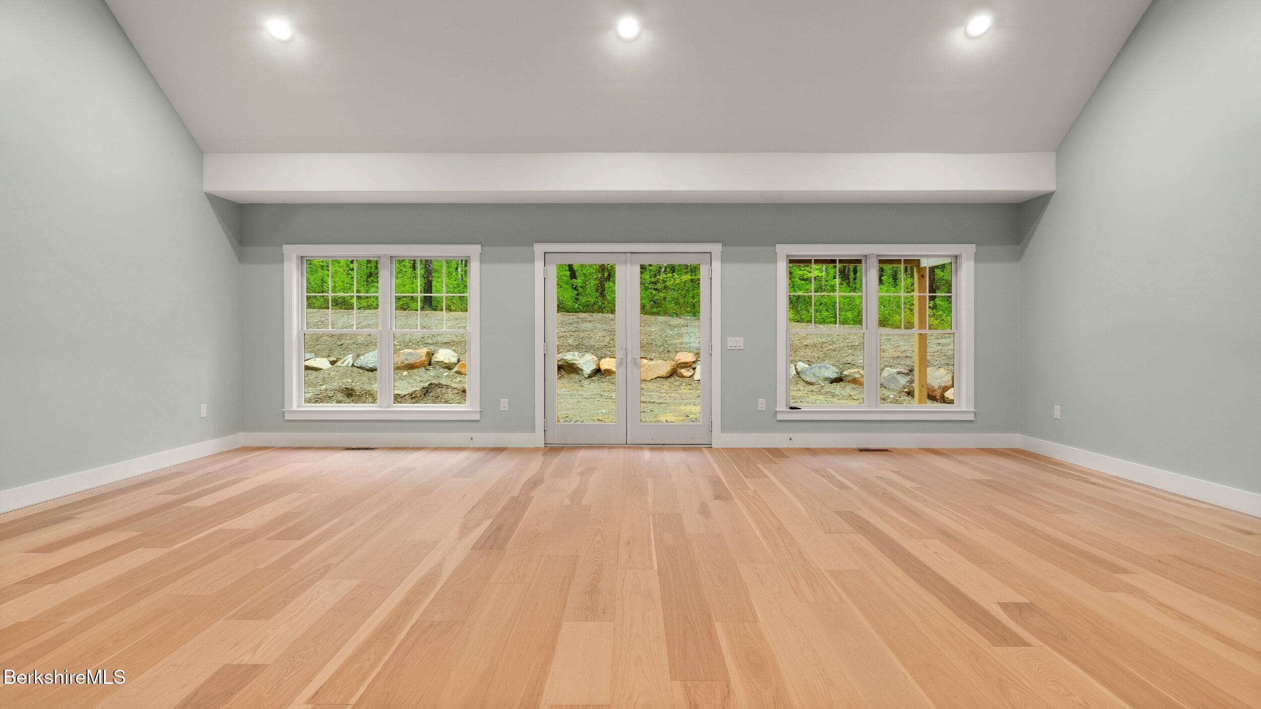 4 Thrushwood Ln, Great Barrington, Massachusetts image 2