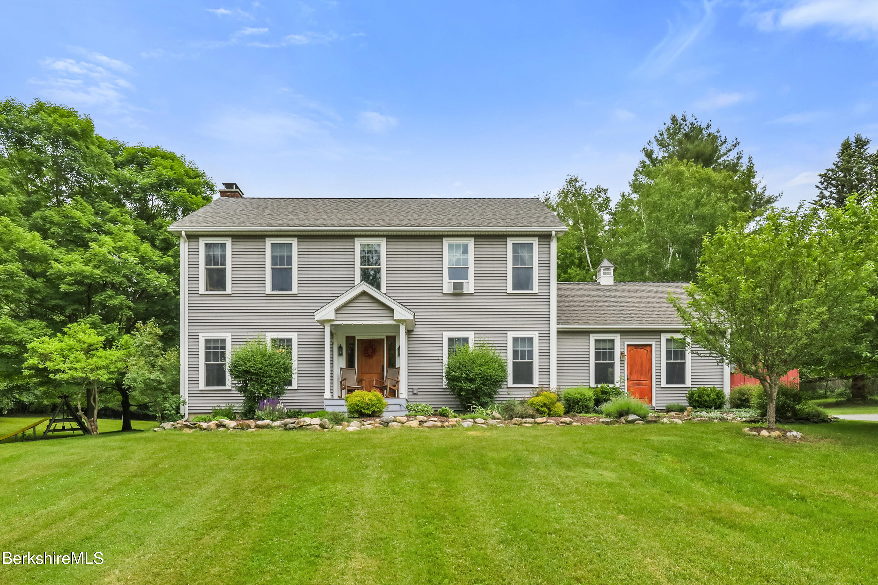 697 Henderson Rd, Williamstown, Massachusetts image 2