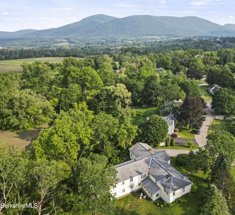 Homes For Sale - 108 Berkshire Dr<br/> Williamstown, MA 01267