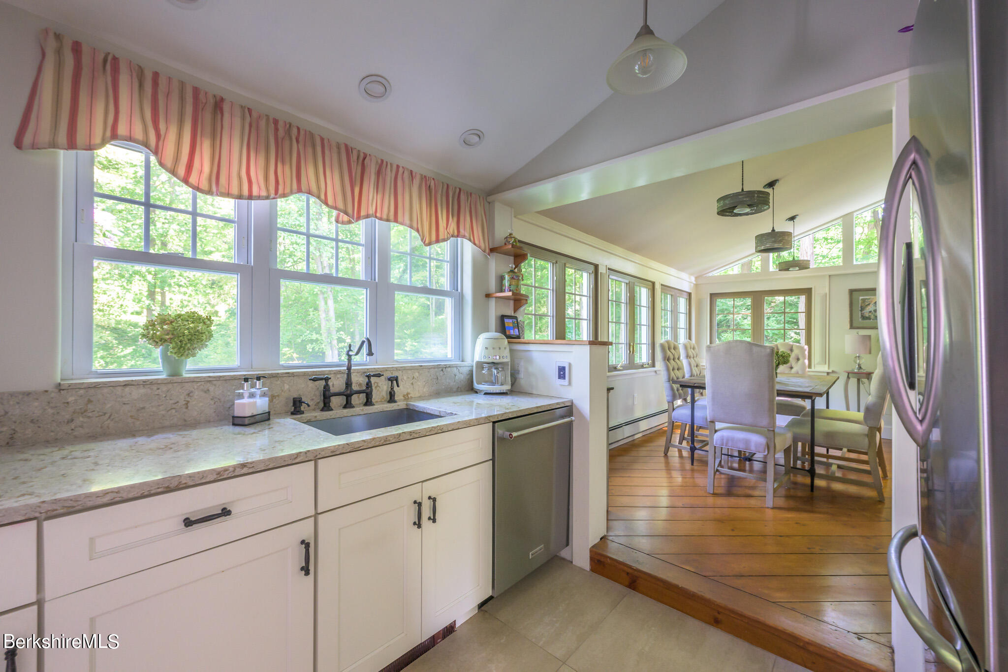 85 East Main St, Stockbridge, Massachusetts image 13