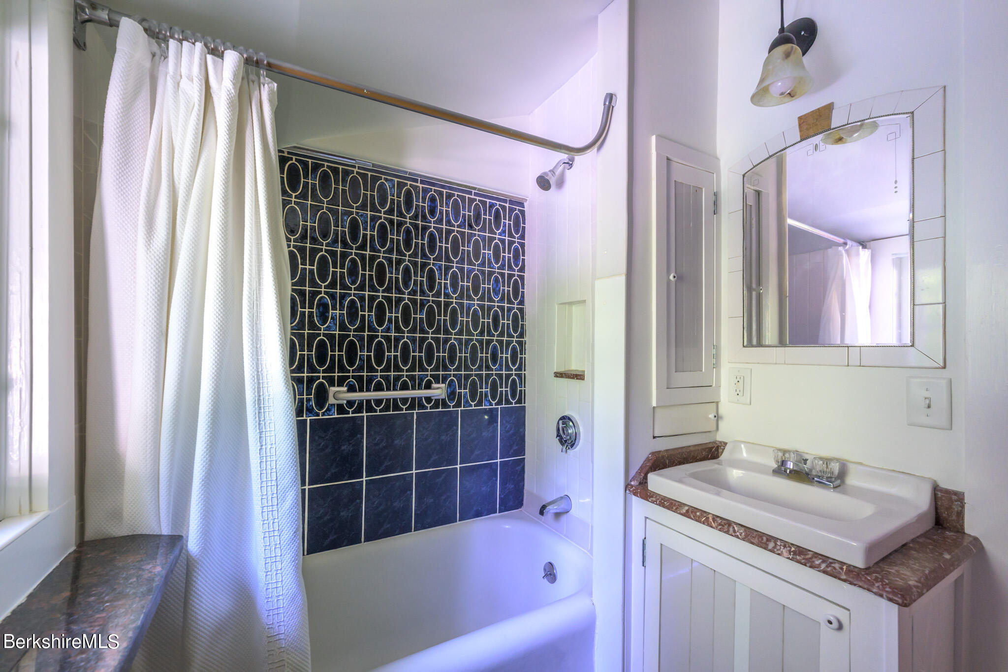 85 East Main St, Stockbridge, Massachusetts image 31