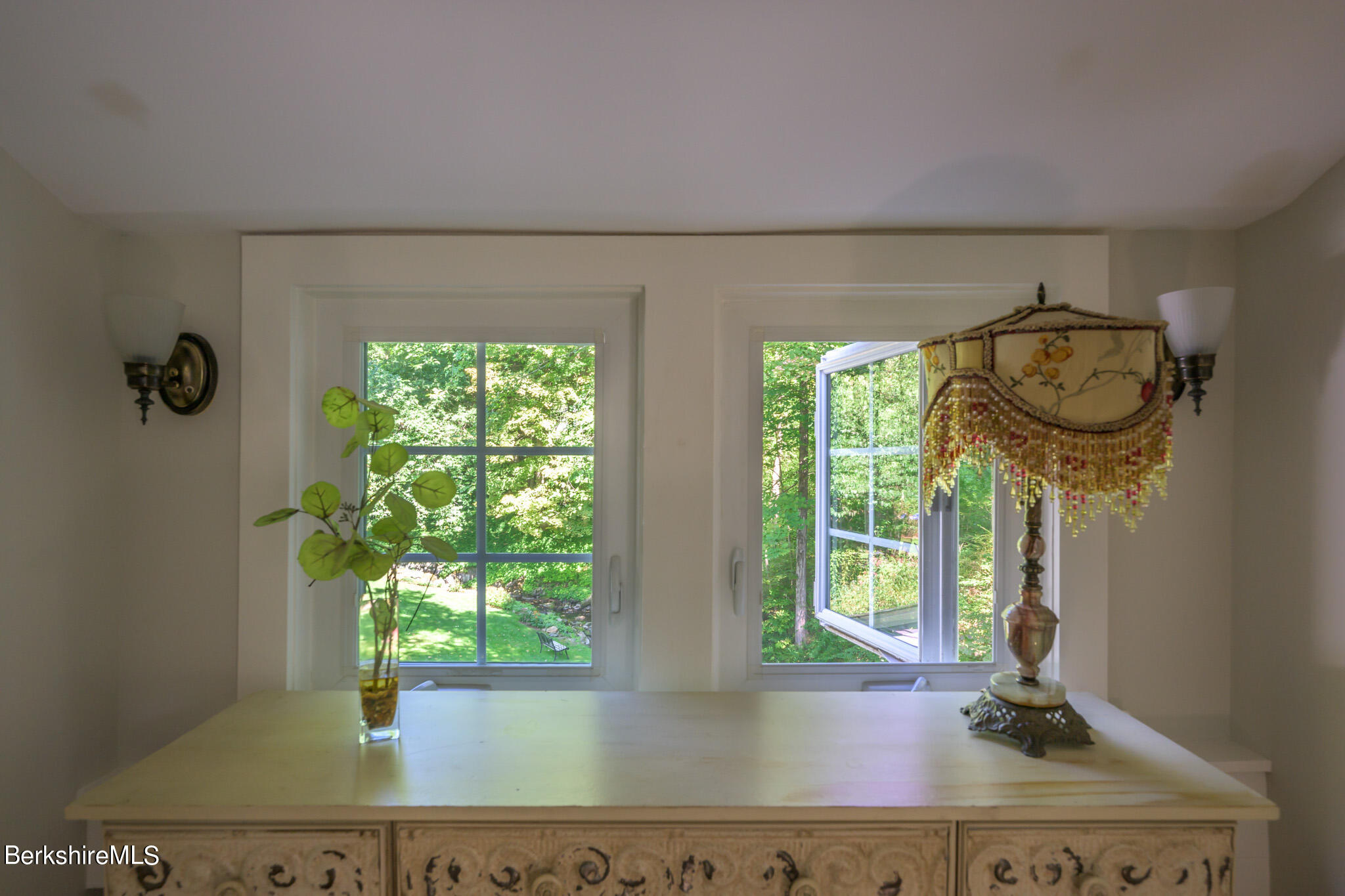 85 East Main St, Stockbridge, Massachusetts image 28