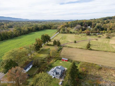 Homes For Sale - 95 Water Farm Rd<br/> Sheffield, MA 01257