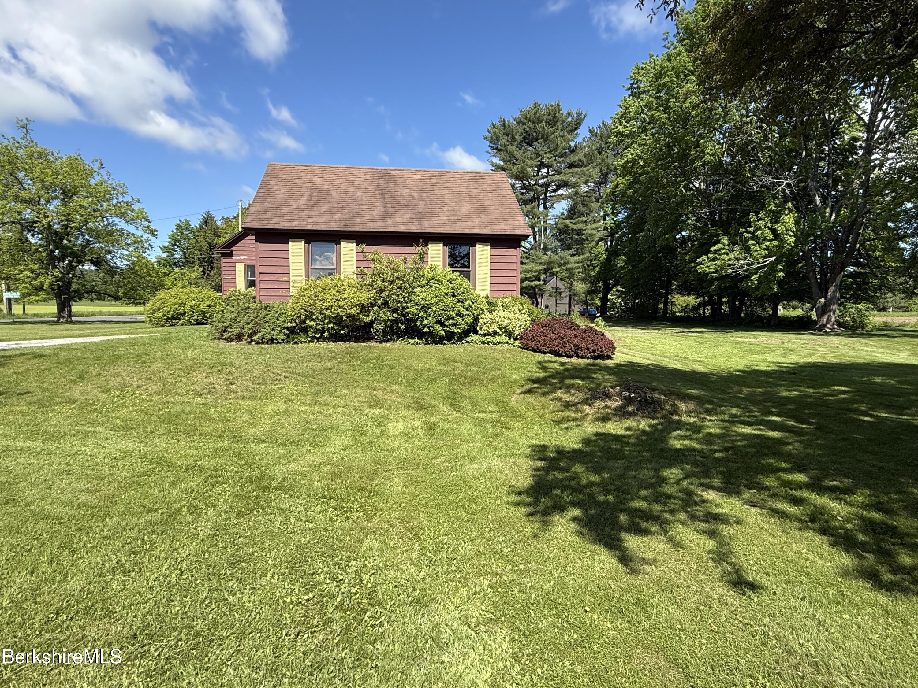 36 Egremont Plain Rd, Great Barrington, Massachusetts image 9