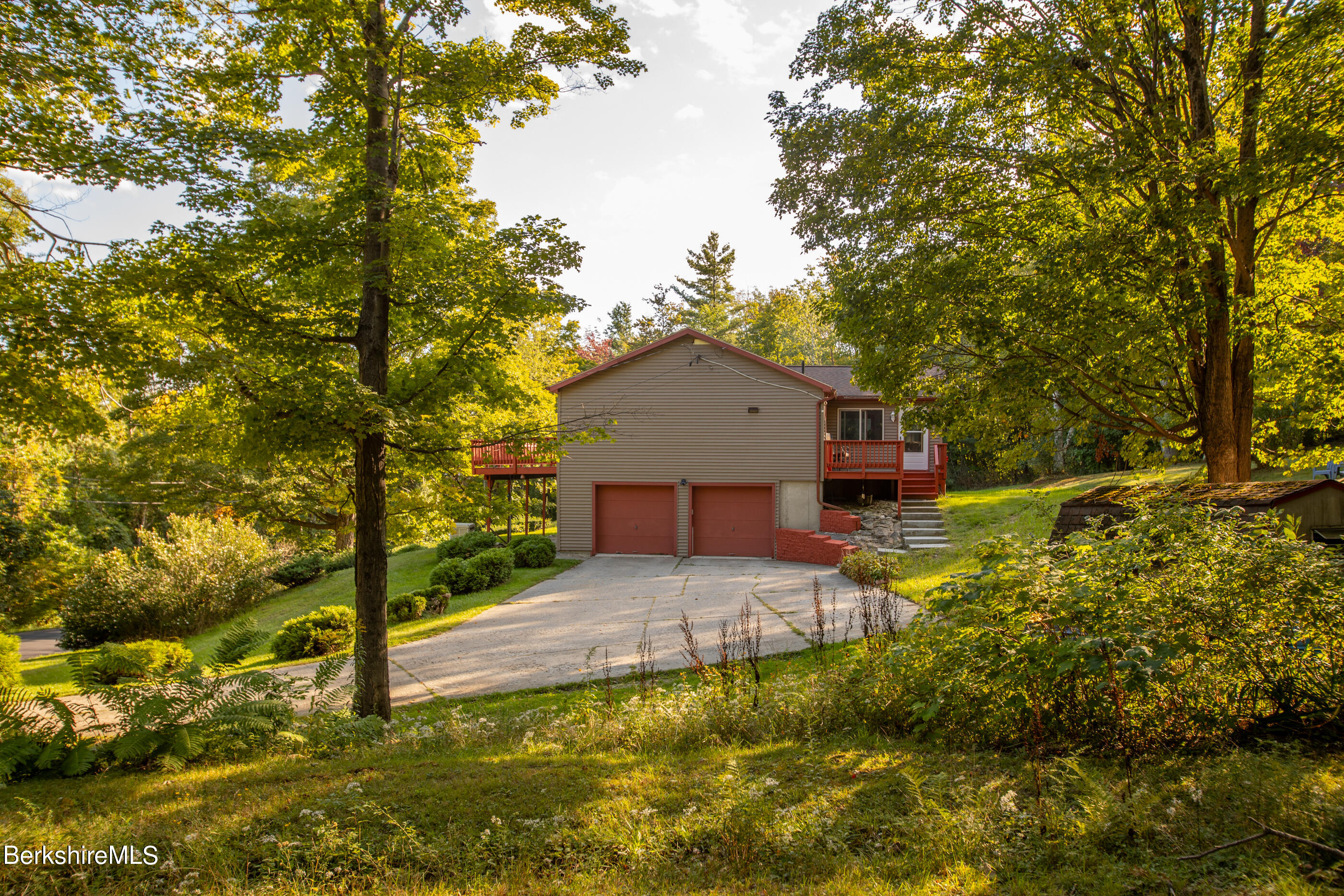 41 Curran Rd, Cheshire, Massachusetts image 5