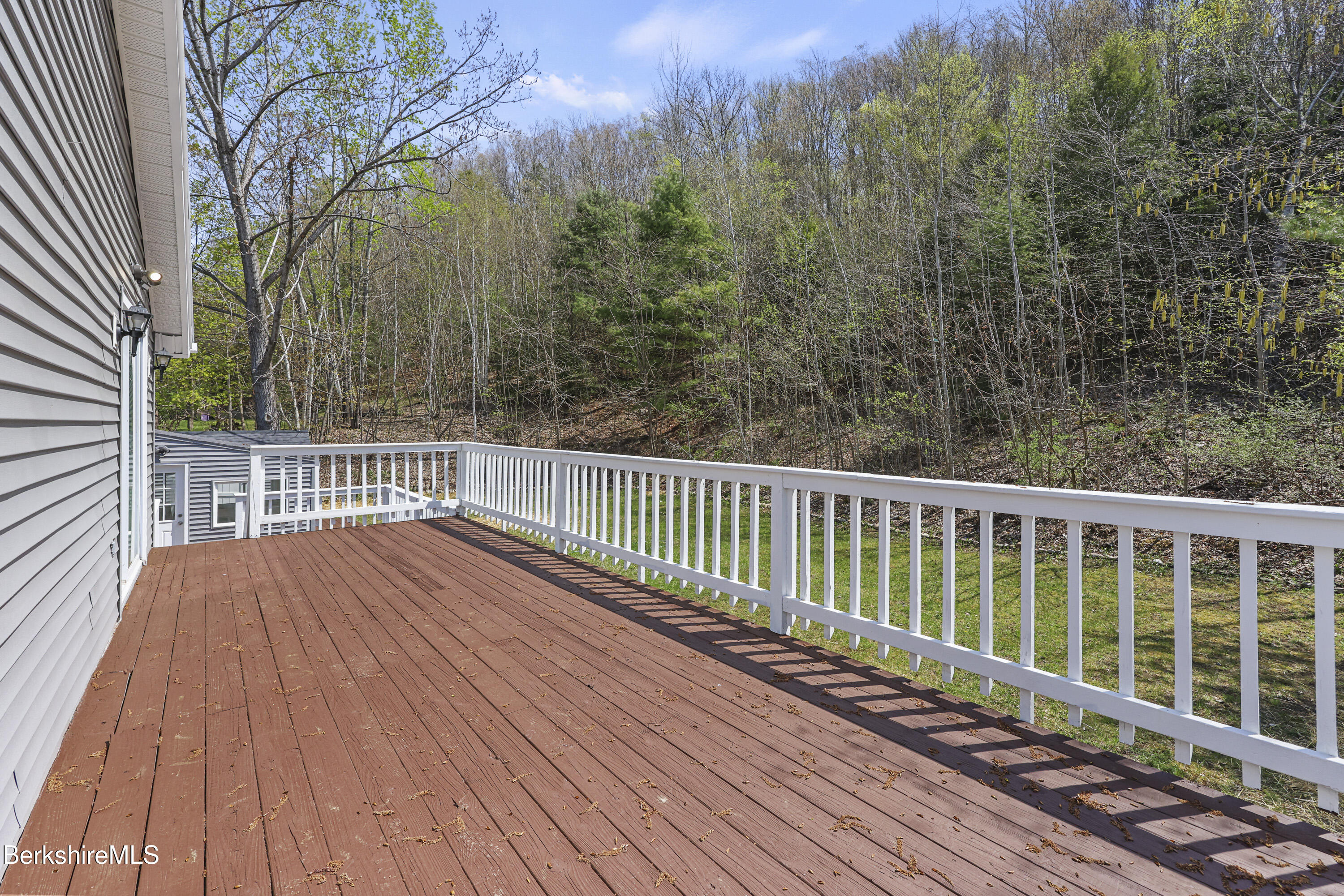 149 Wilshire Dr, Cheshire, Massachusetts image 13