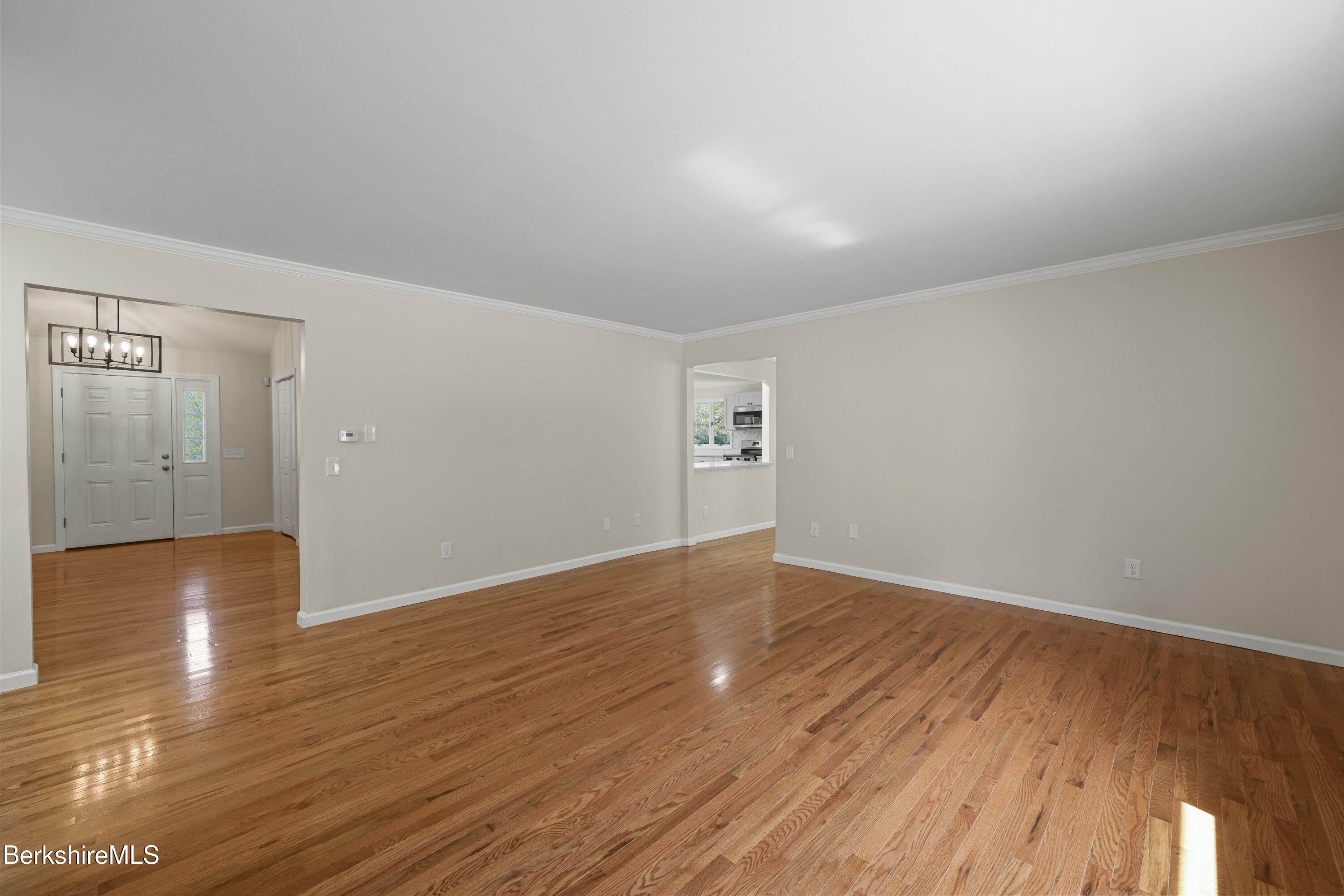 149 Wilshire Dr, Cheshire, Massachusetts image 17