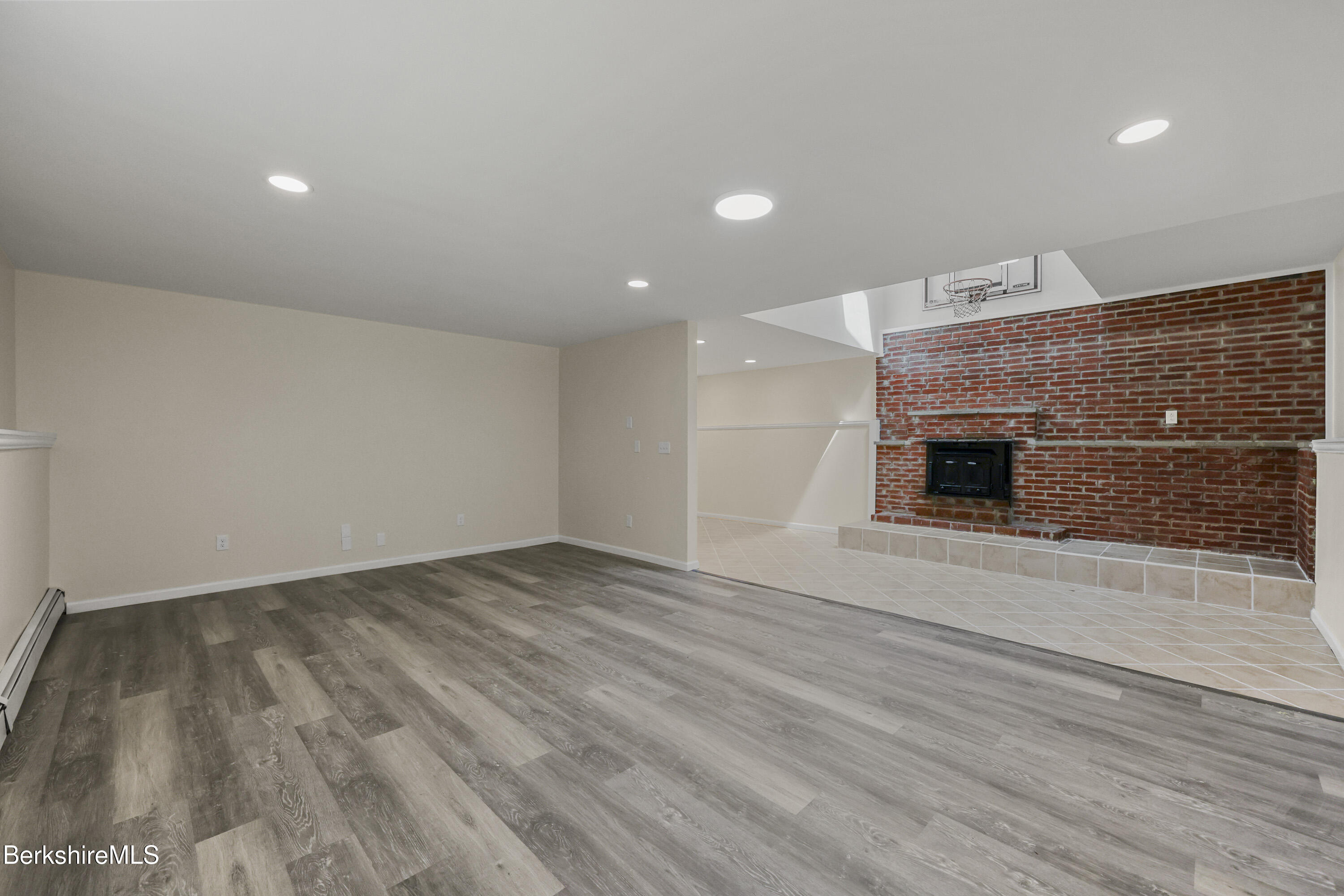 149 Wilshire Dr, Cheshire, Massachusetts image 47