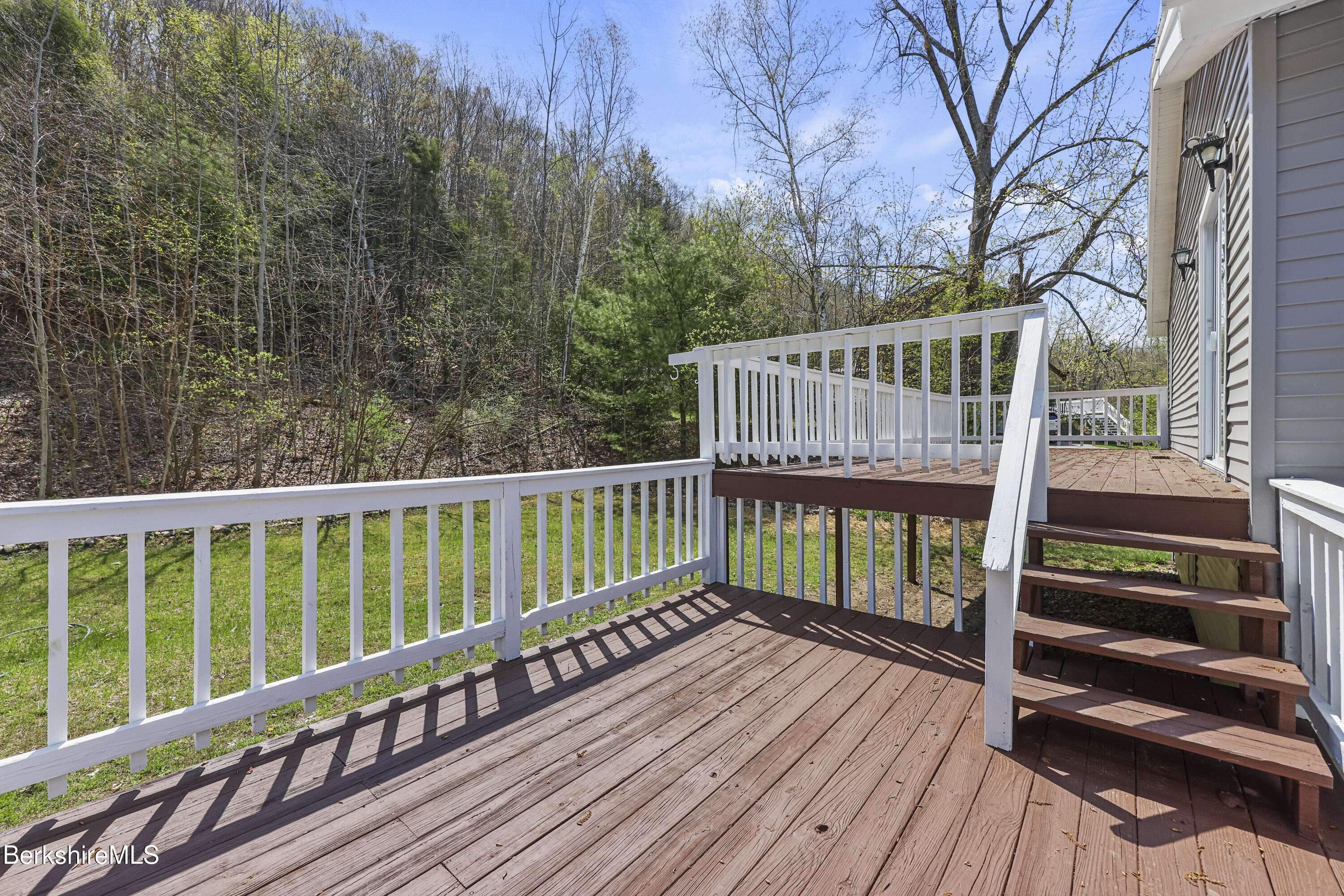 149 Wilshire Dr, Cheshire, Massachusetts image 12