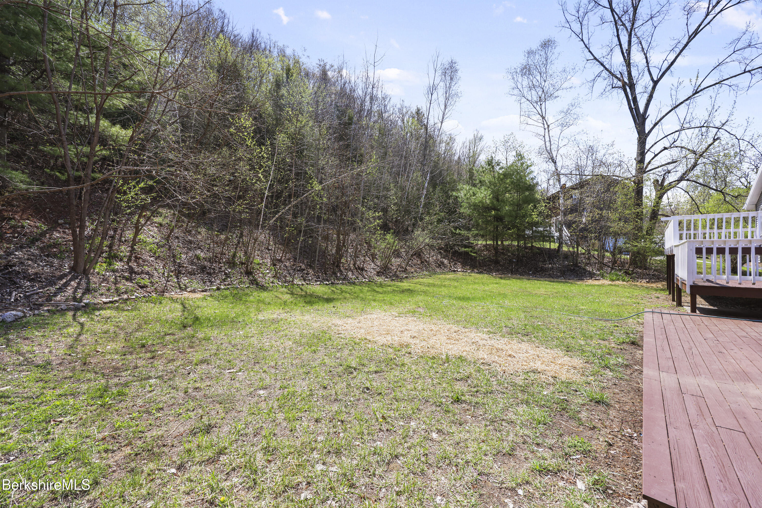 149 Wilshire Dr, Cheshire, Massachusetts image 9
