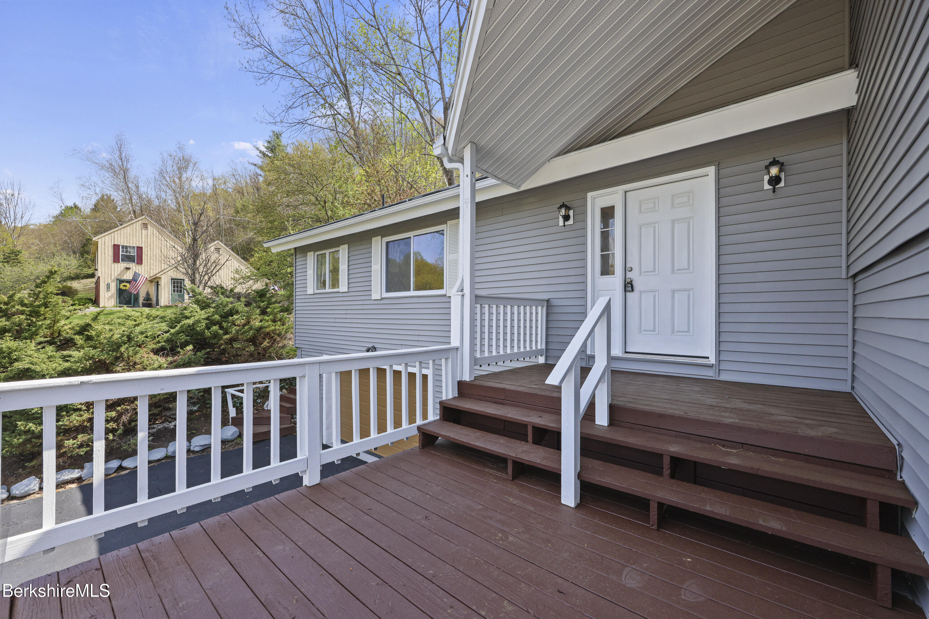 149 Wilshire Dr, Cheshire, Massachusetts image 6