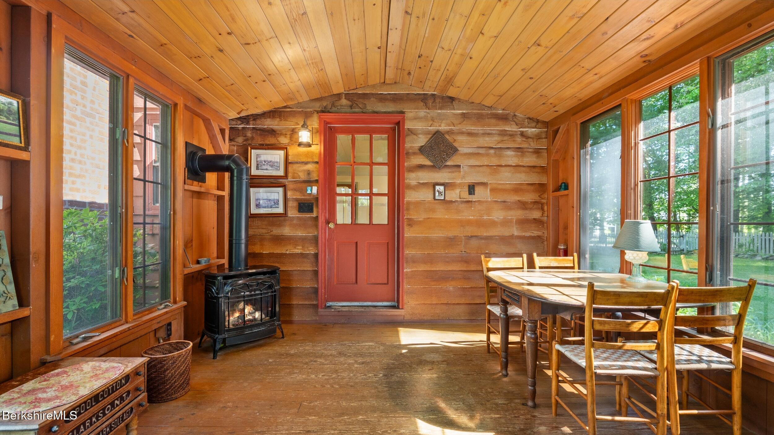 147 Hurlburt Rd, Great Barrington, Massachusetts image 15