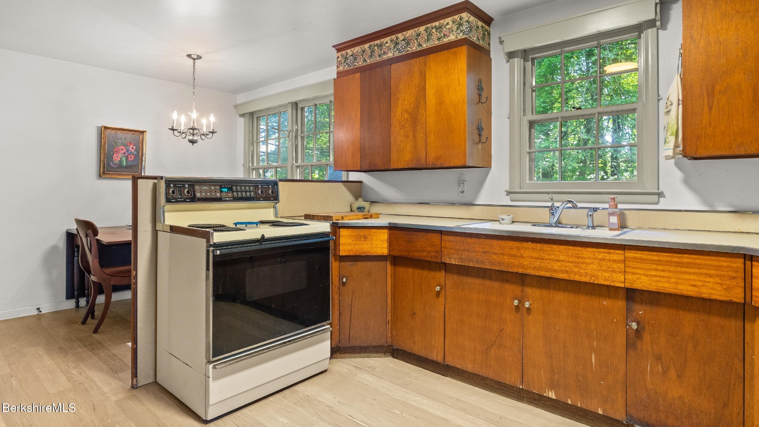 147 Hurlburt Rd, Great Barrington, Massachusetts image 10