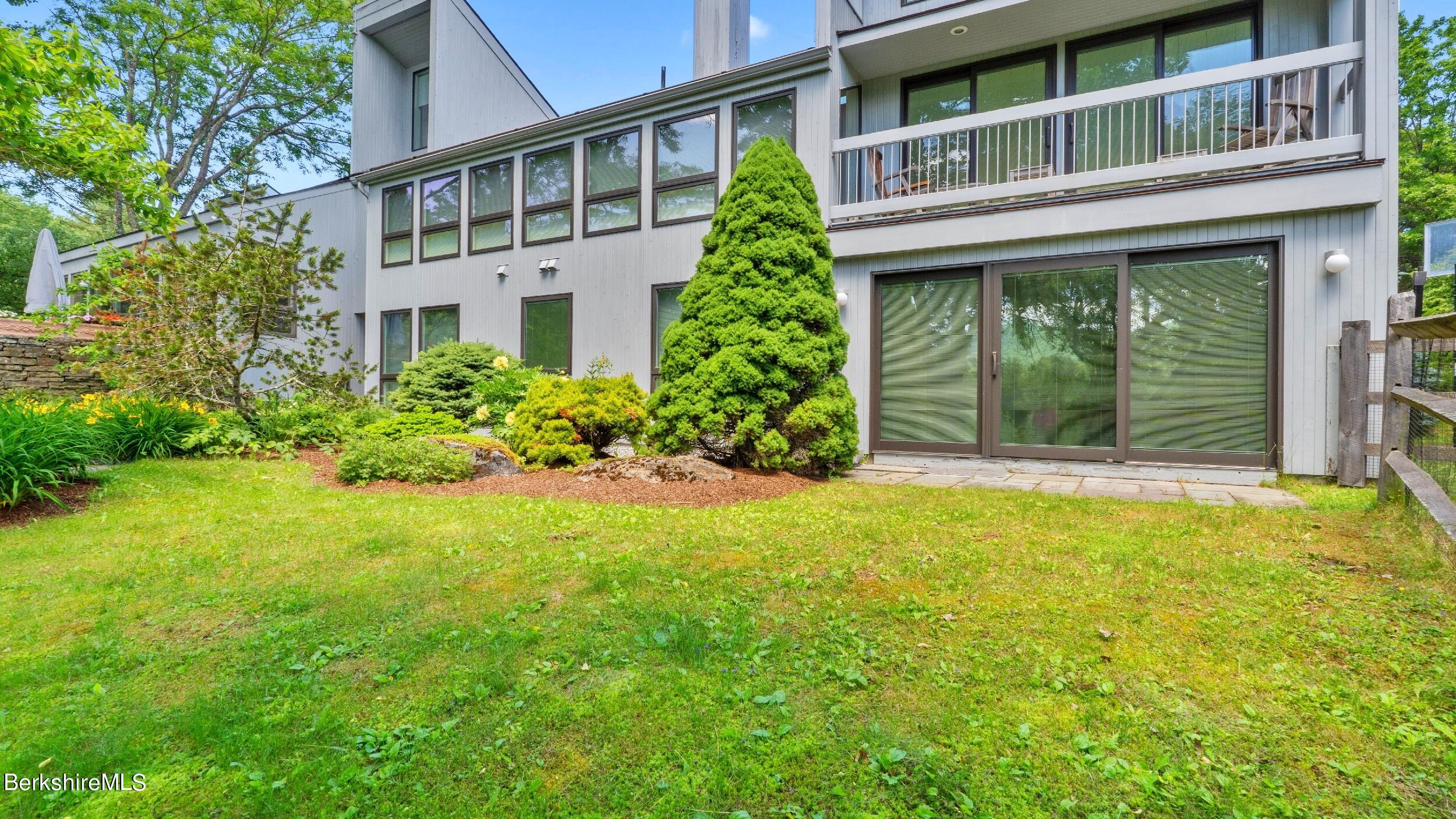 180 W Center Rd, West Stockbridge, Massachusetts image 49