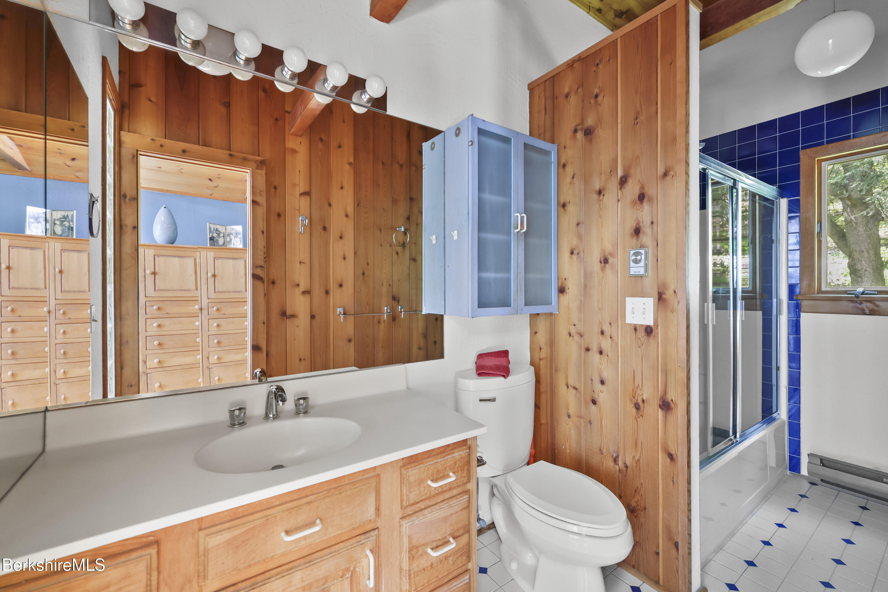 667 King Richard Dr, Becket, Massachusetts image 42