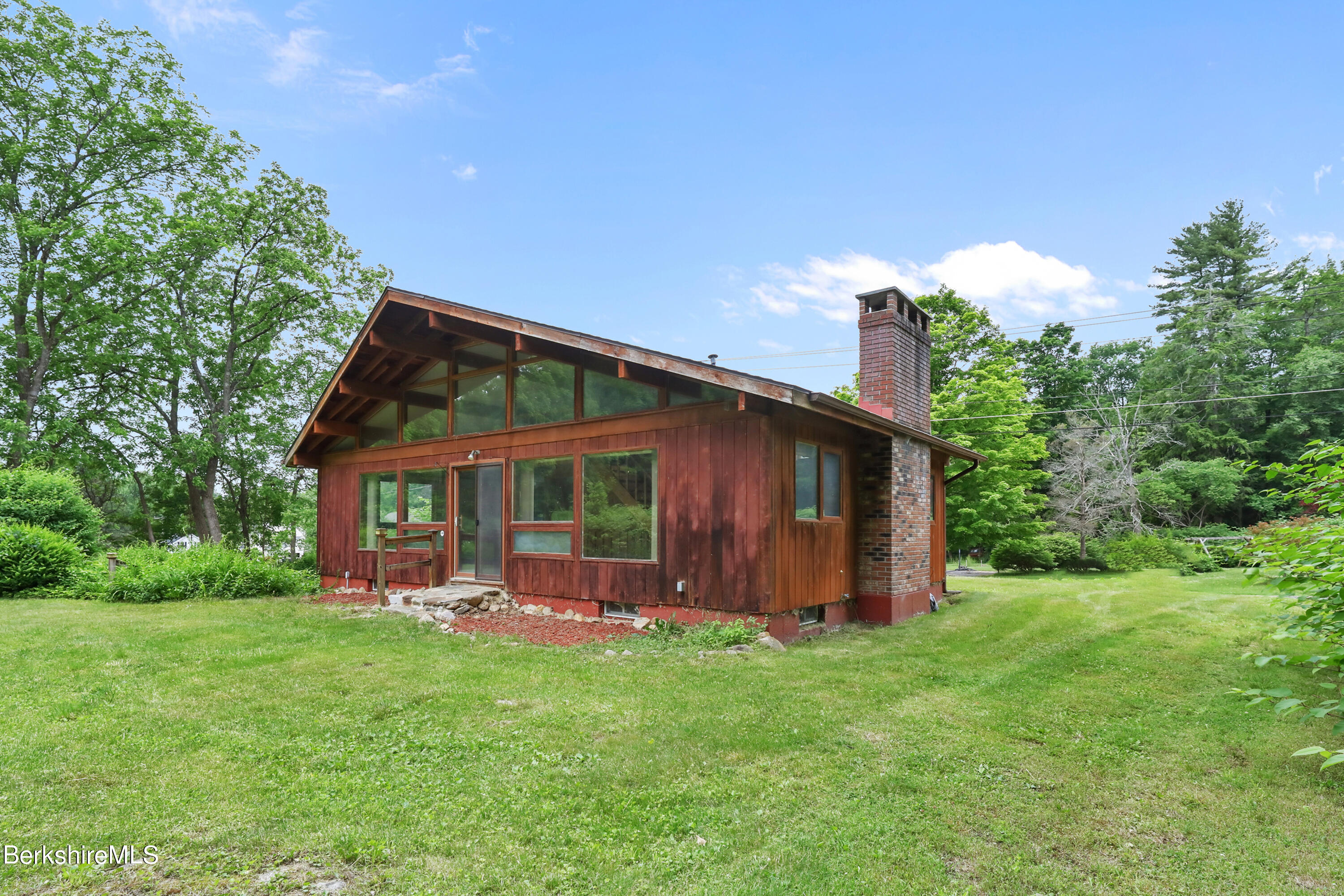 236 Washington Mountain Rd, Lee, Massachusetts image 2