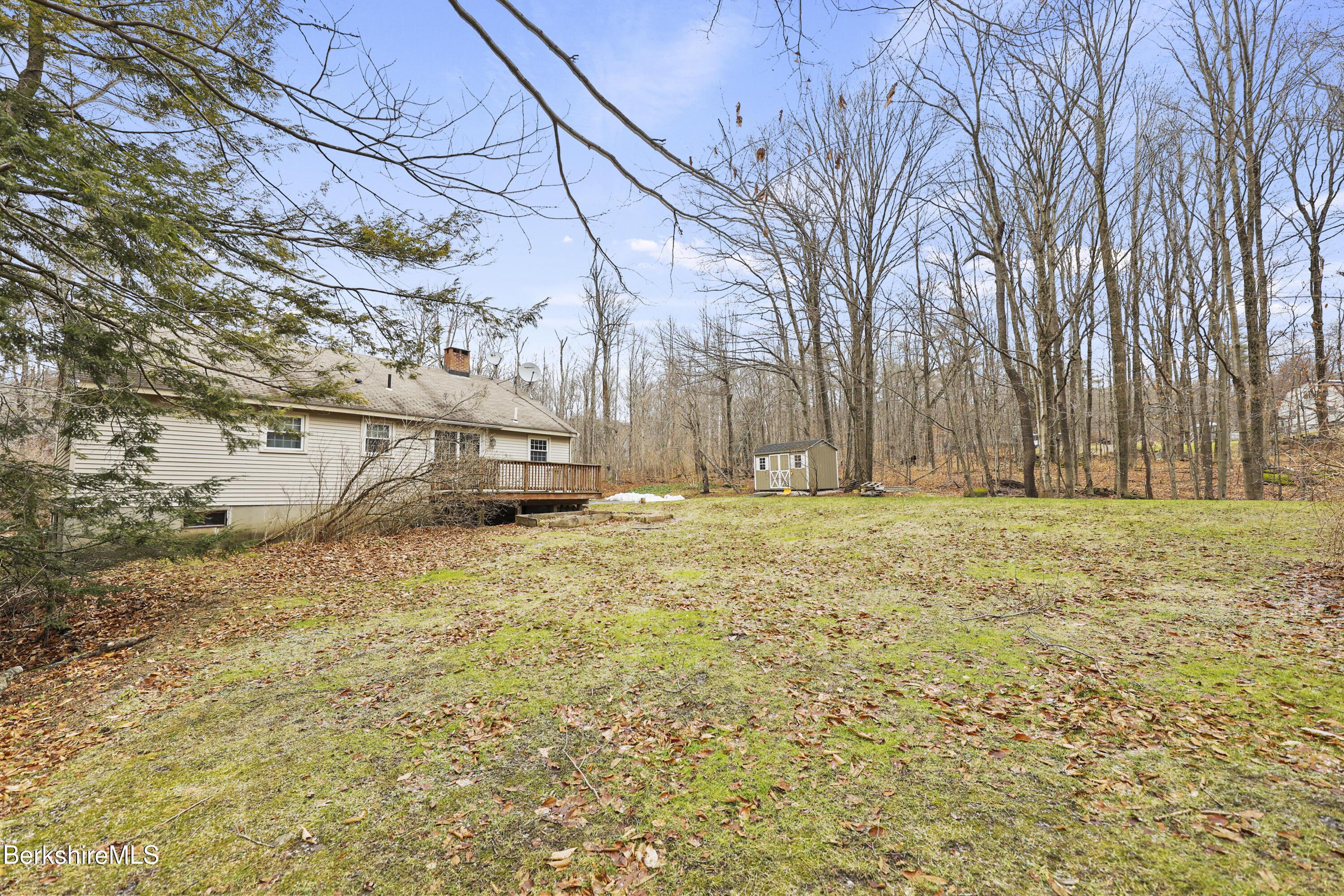 2271 Jacobs Ladder Rd, Becket, Massachusetts image 27