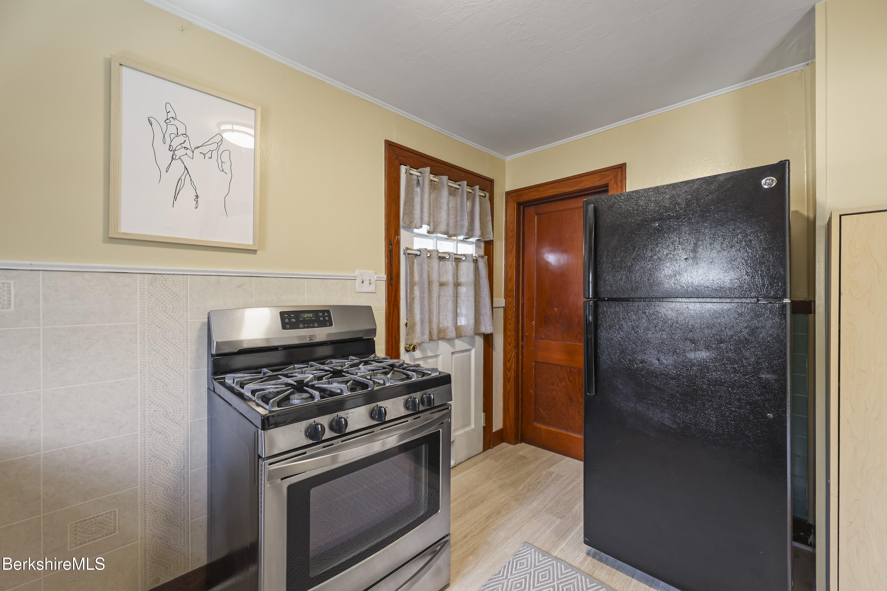 41 Pine St, Dalton, Massachusetts image 15