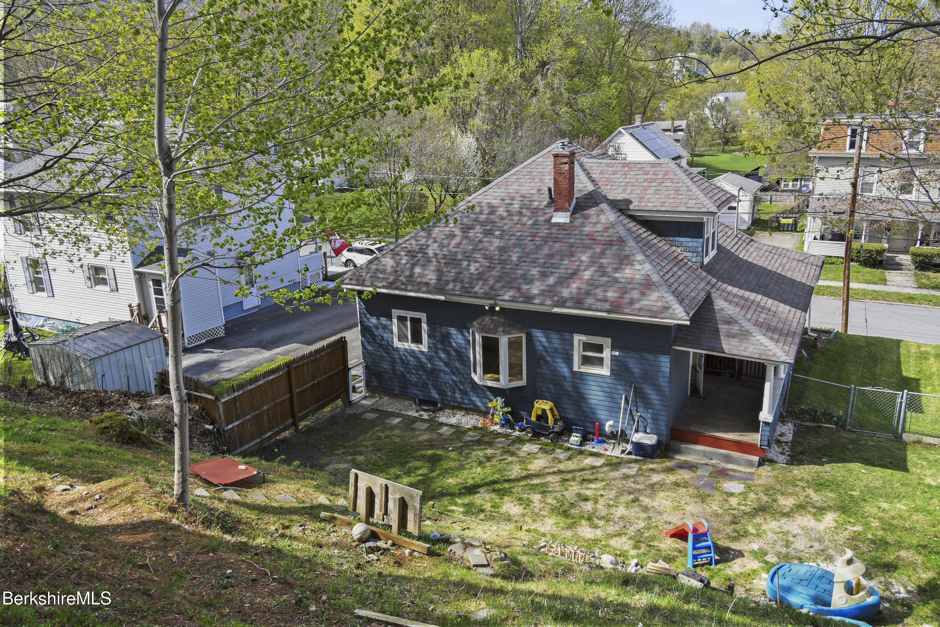 28 Upton St, Adams, Massachusetts image 34