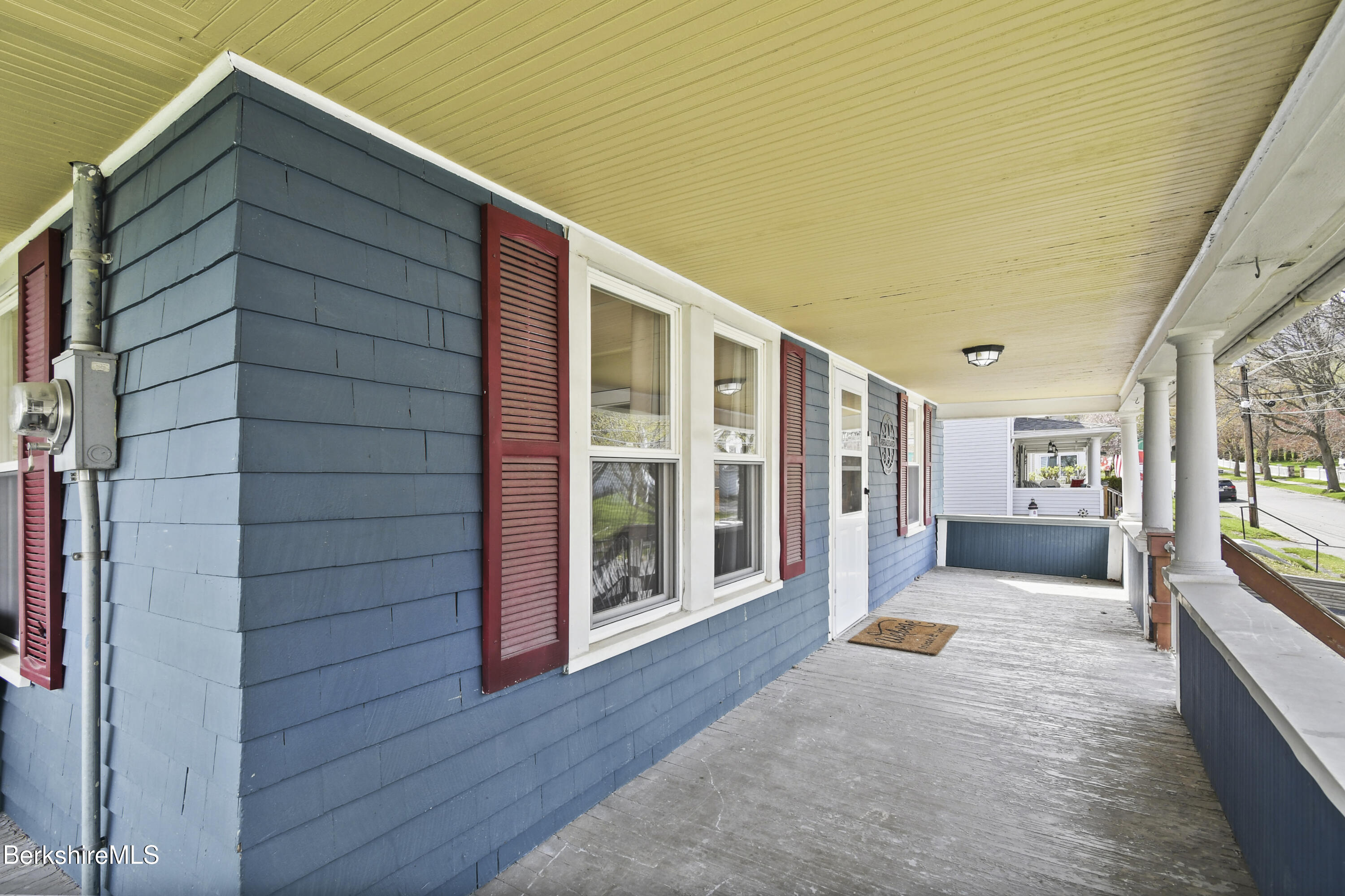 28 Upton St, Adams, Massachusetts image 27